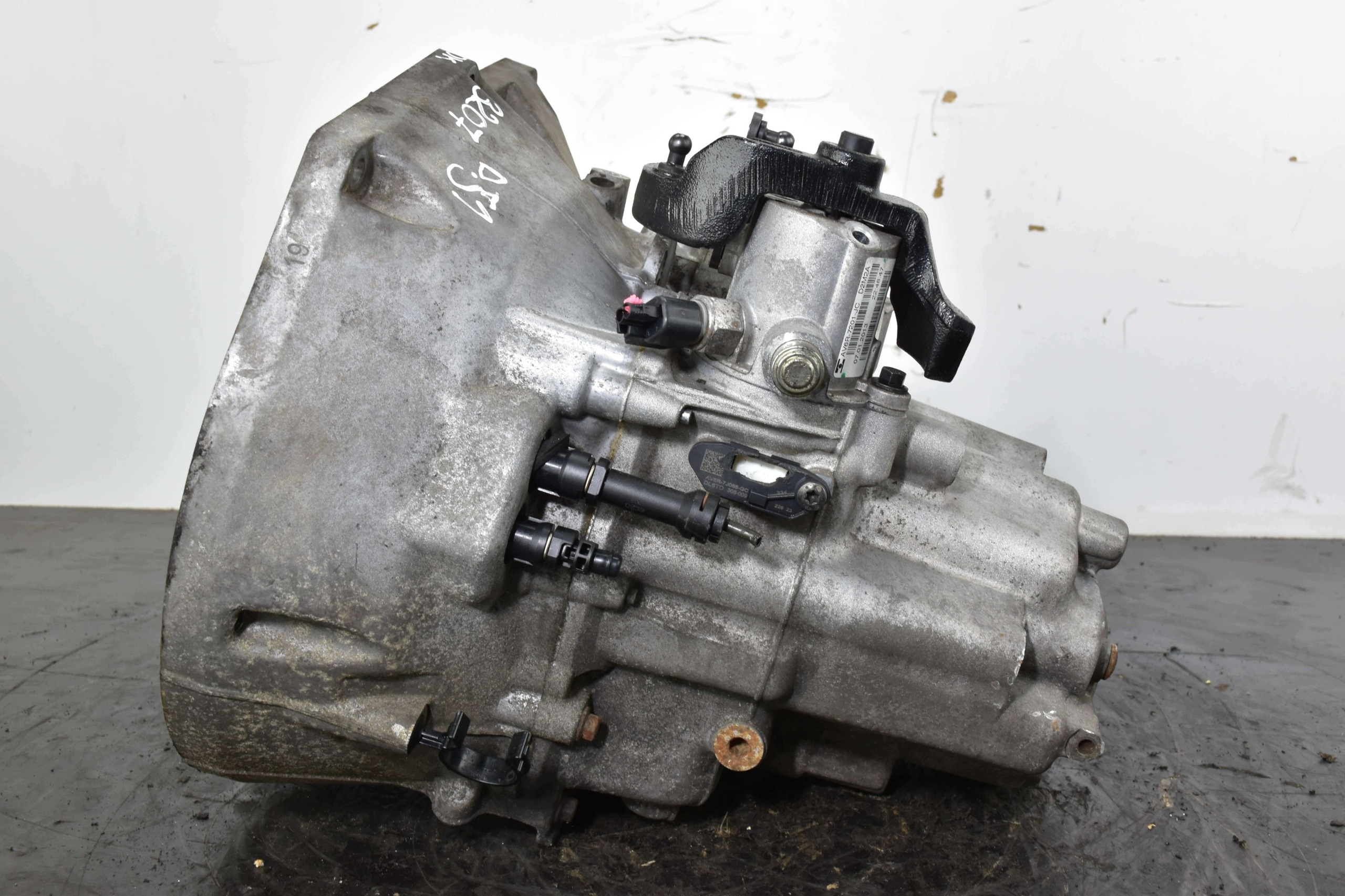 gearbox, manual FORD C-MAX II FOCUS MK3 III 1.6 TDCI AV6R7002KH