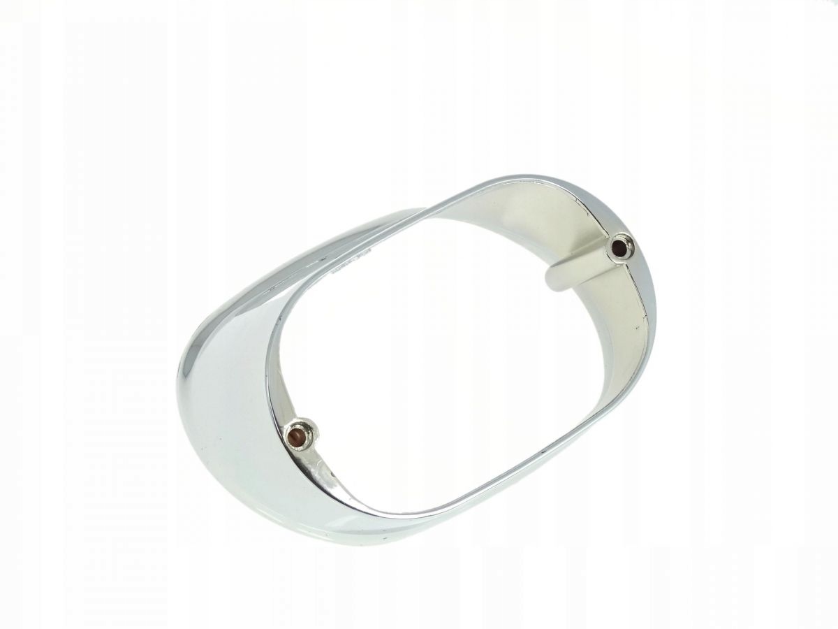 CHROMOWANA OBUDOWA LAMPY TYLNEJ HARLEY SOFTAIL