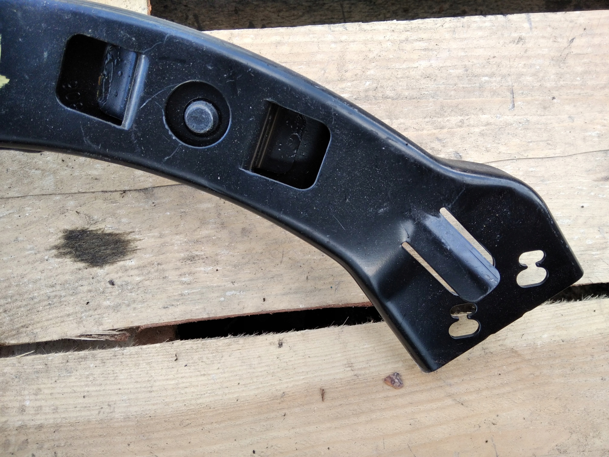 Halter SITZ rechts heck OPEL ZAFIRA B 13222742