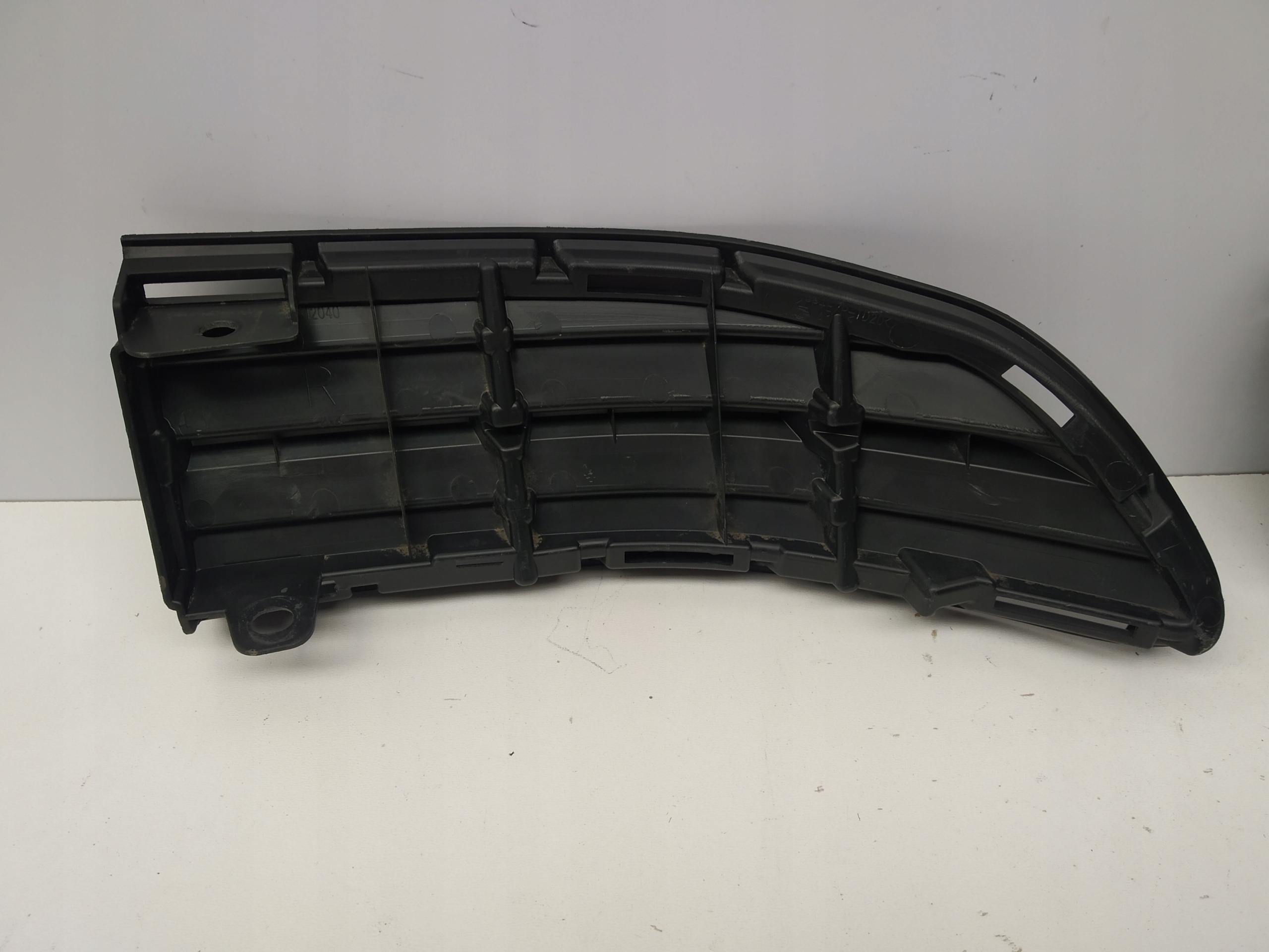 2013r + Toyota Rav4 IV grid spoiler left right w bumper front original