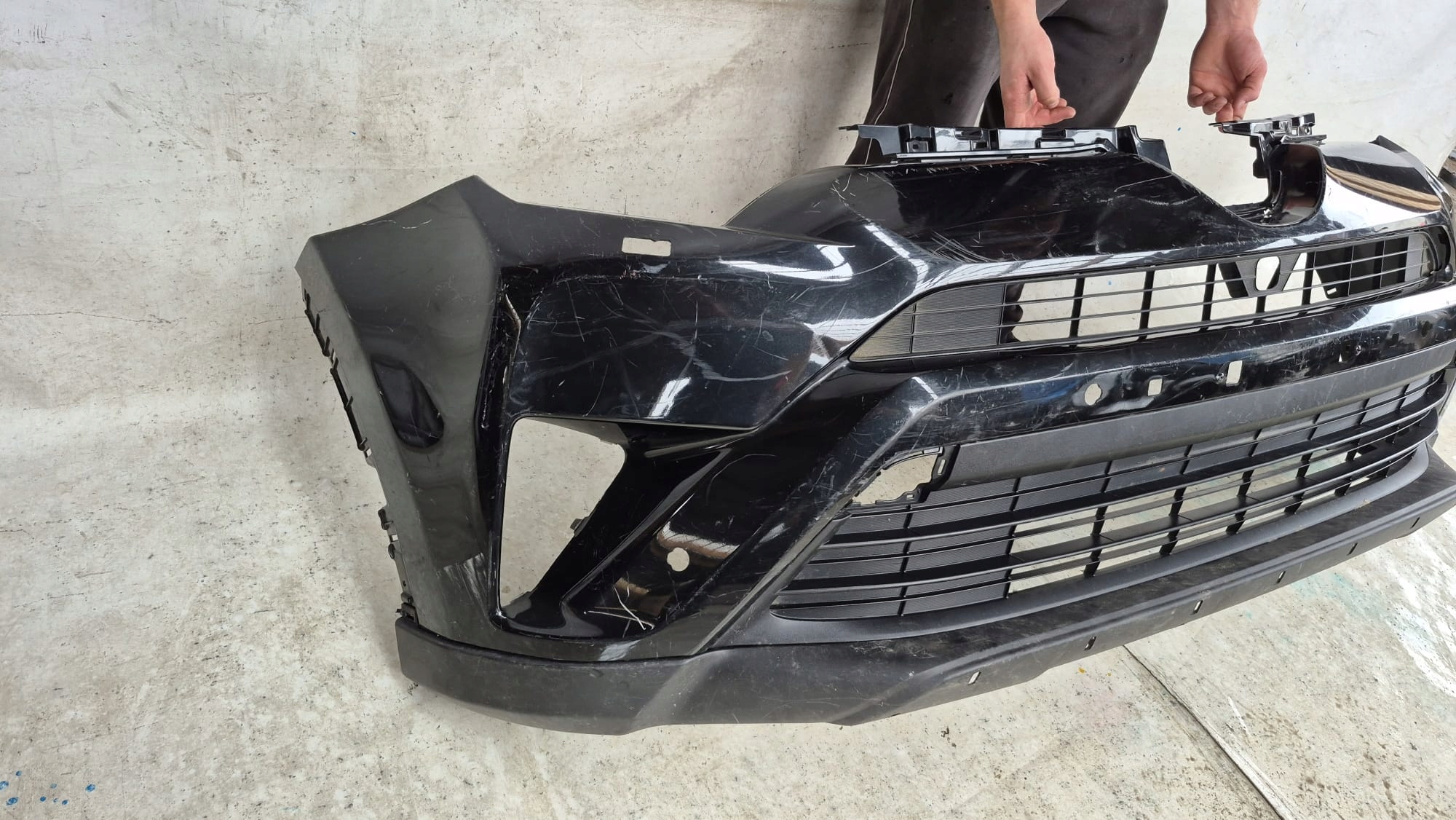 TOYOTA RAV4 IV 4 LIFT 15-19 bumper front front washer PDC