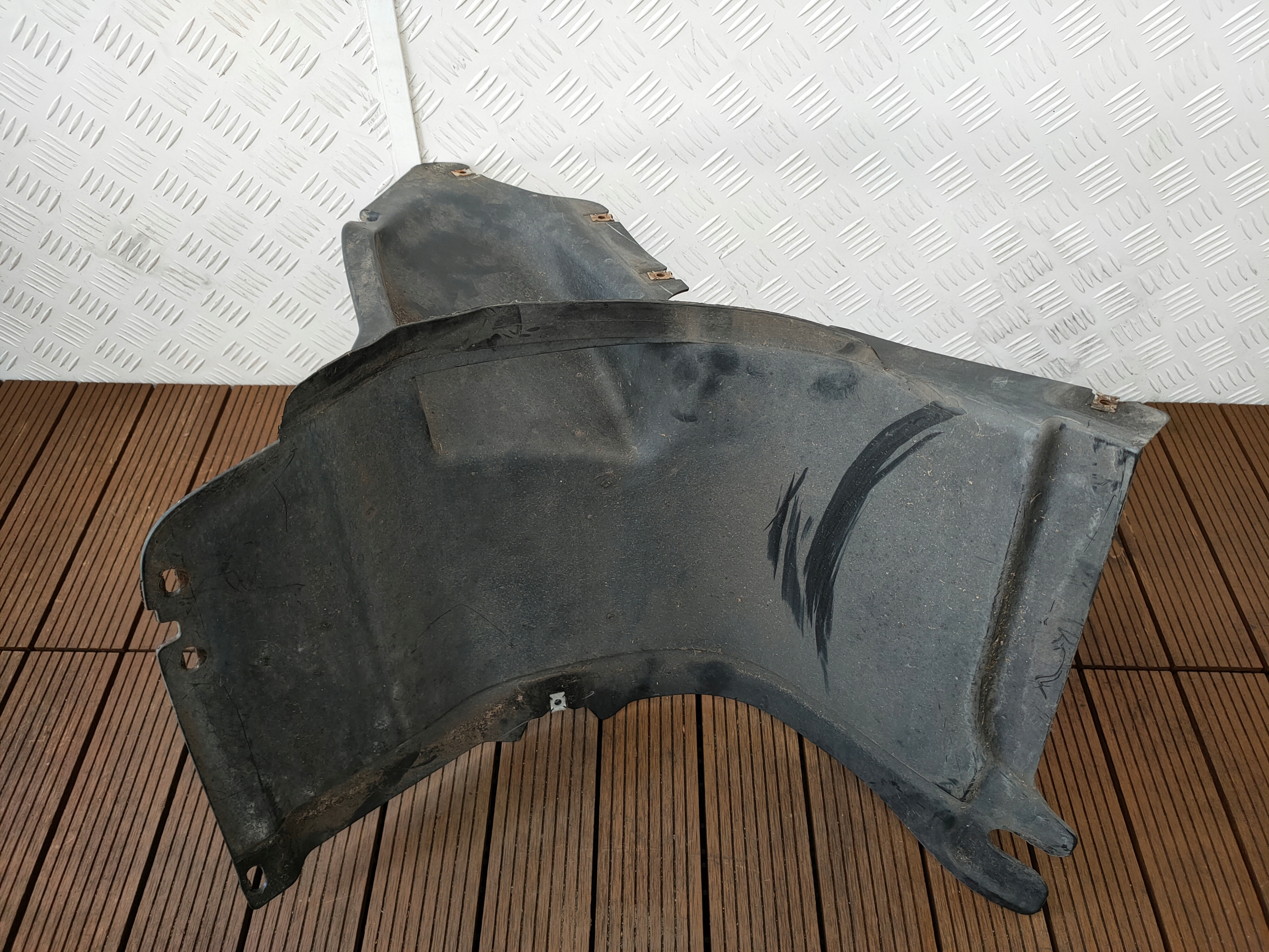 VW JETTA V 05-11 mudguard front right front 1K0805912B OE