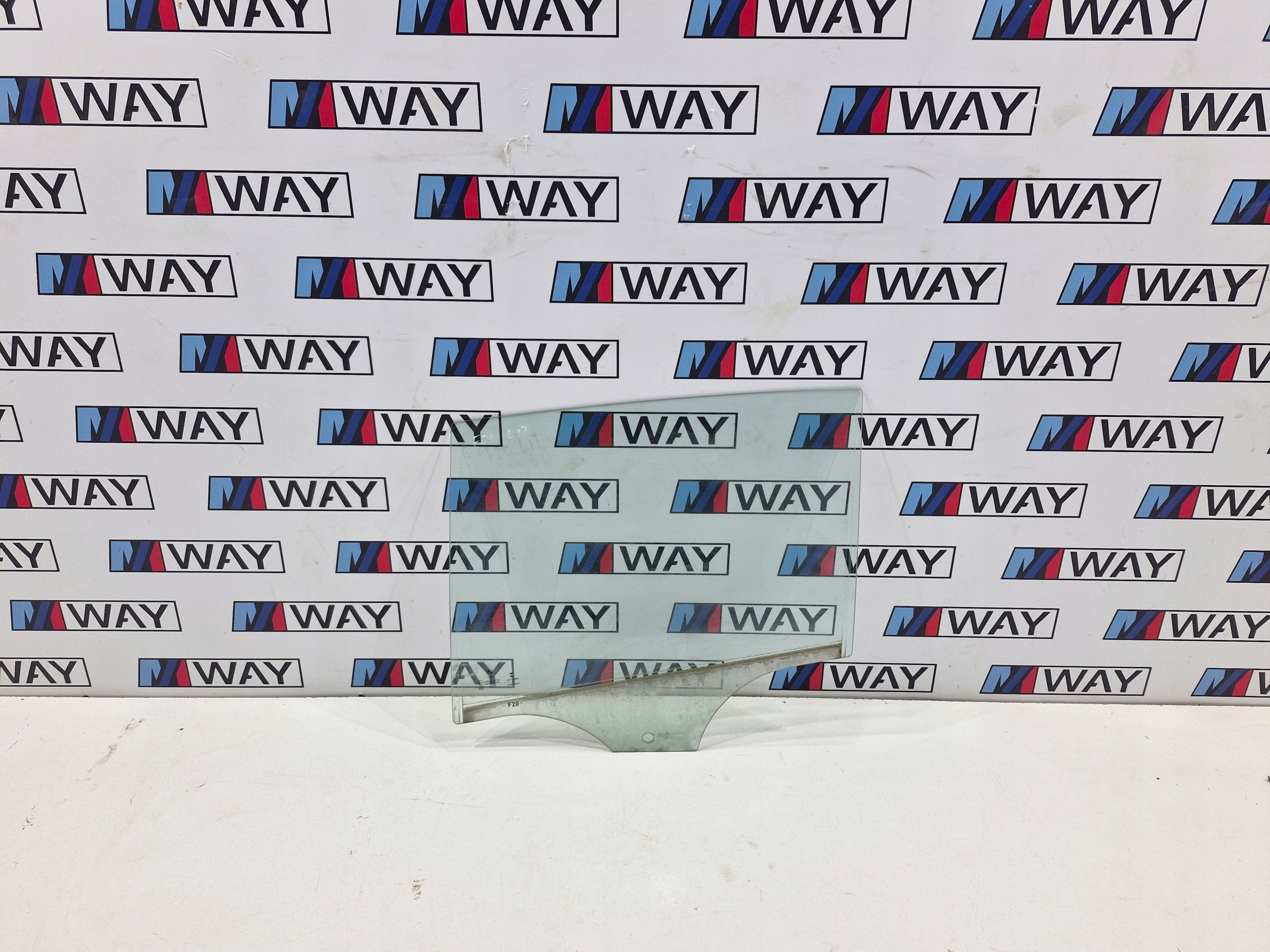 BMW 1 F20 left rear window door original