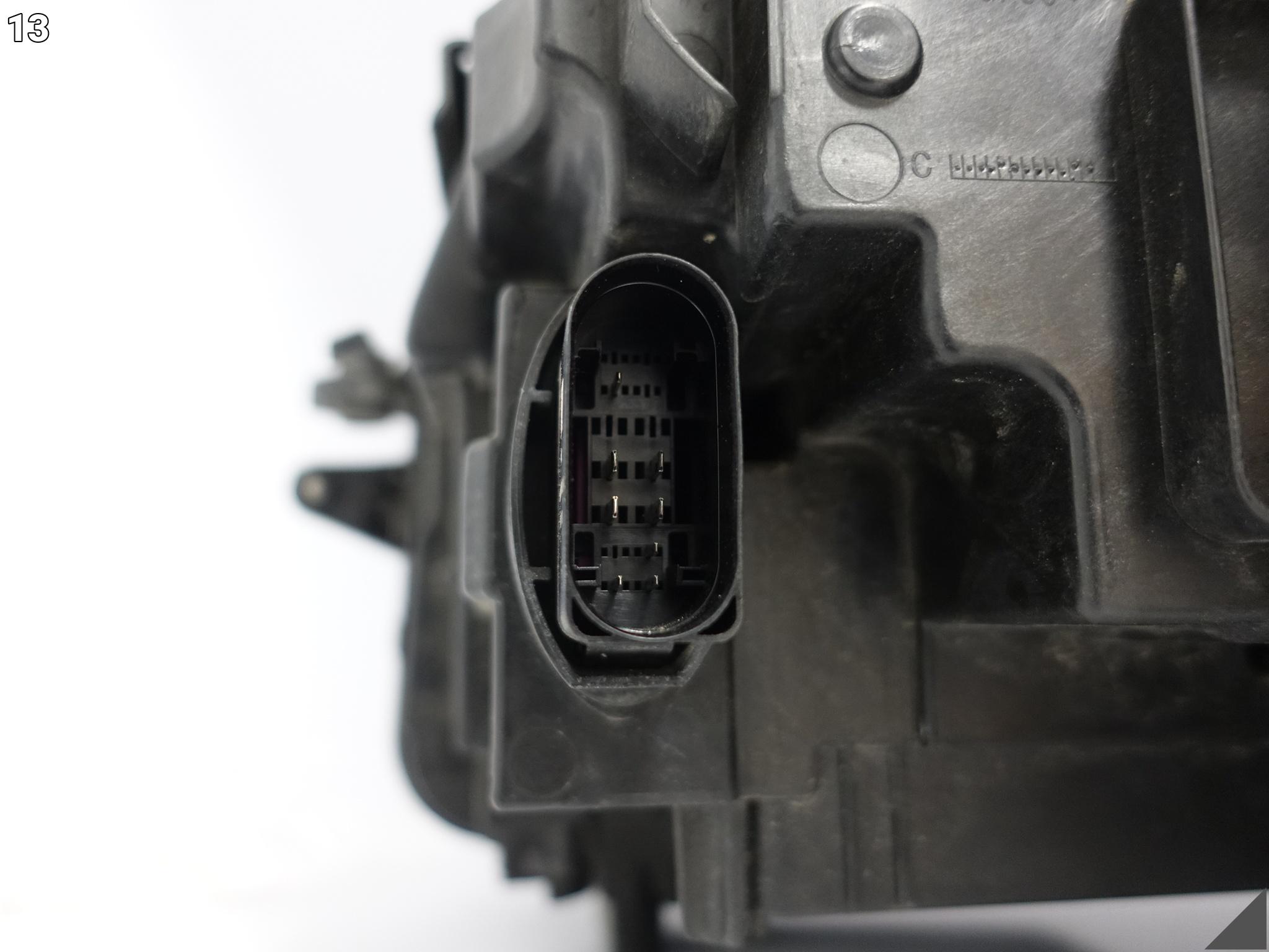 VW TIGUAN II 2 5NB 15-20 light HEADLIGHT FULL LED right front EUROPA