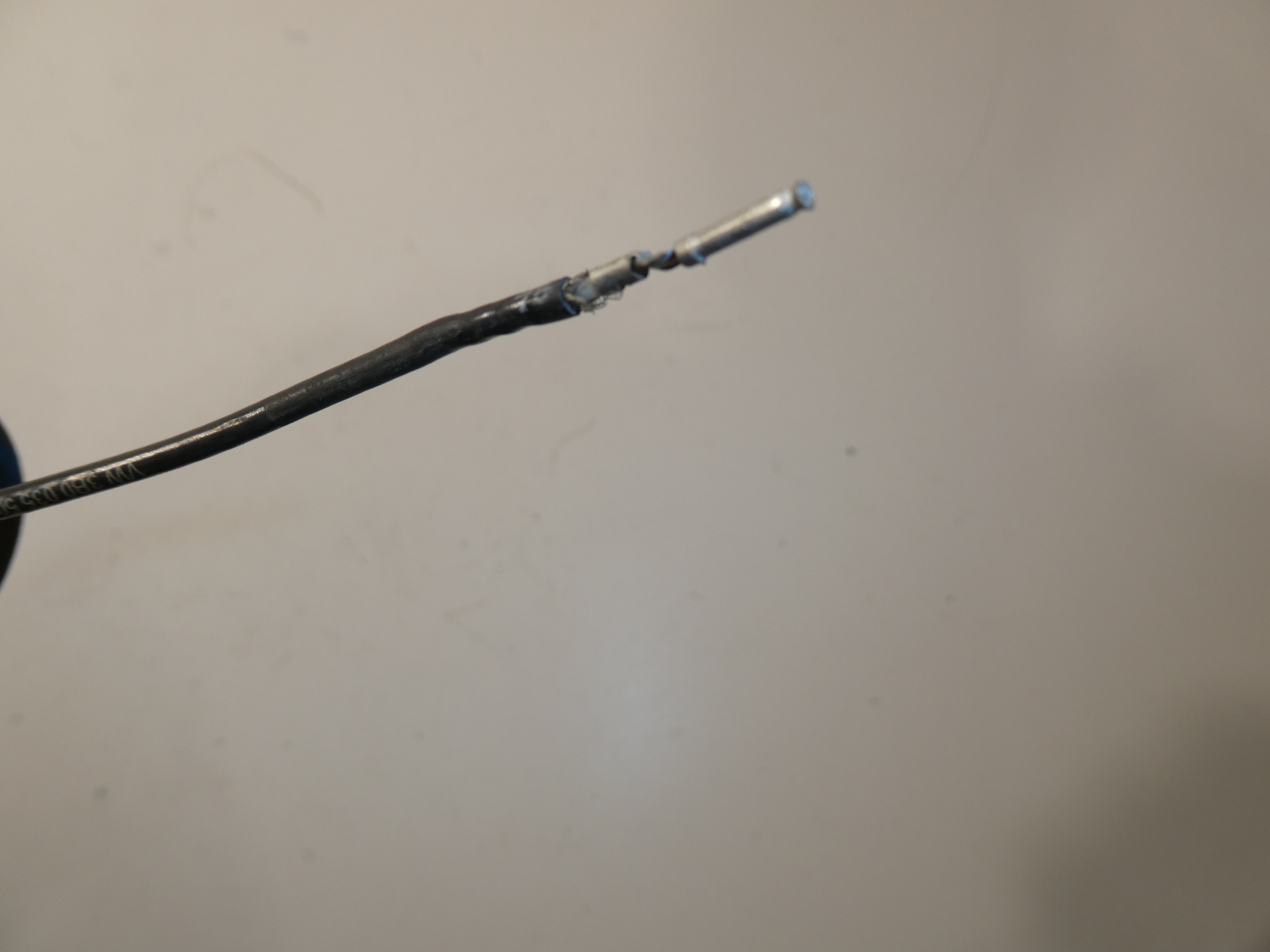 ANTENNE TOIT PASSAT B5 3B0035505