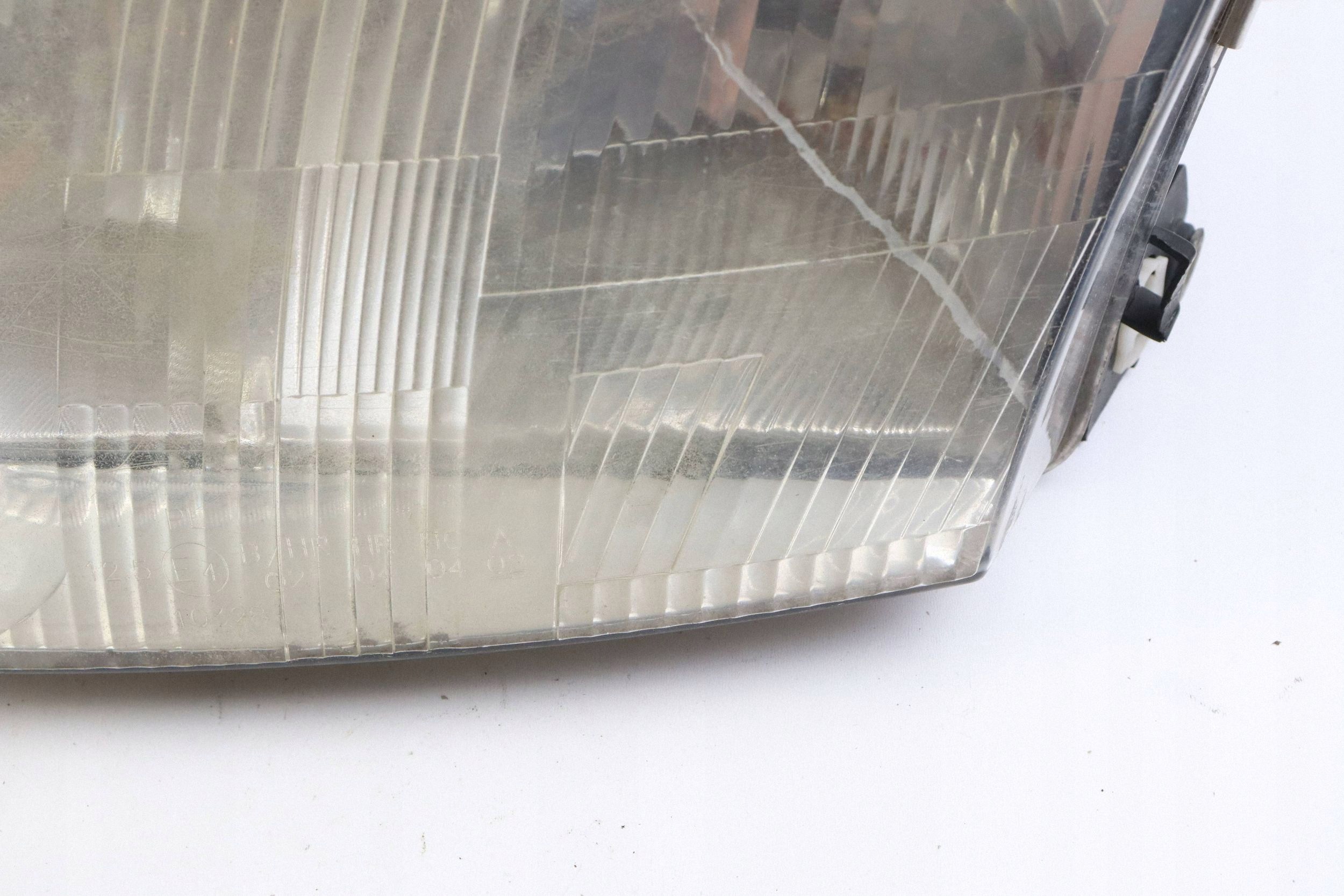 VW PASSAT B5 light front left front replacement EUROPAVW PASSAT B5 light P