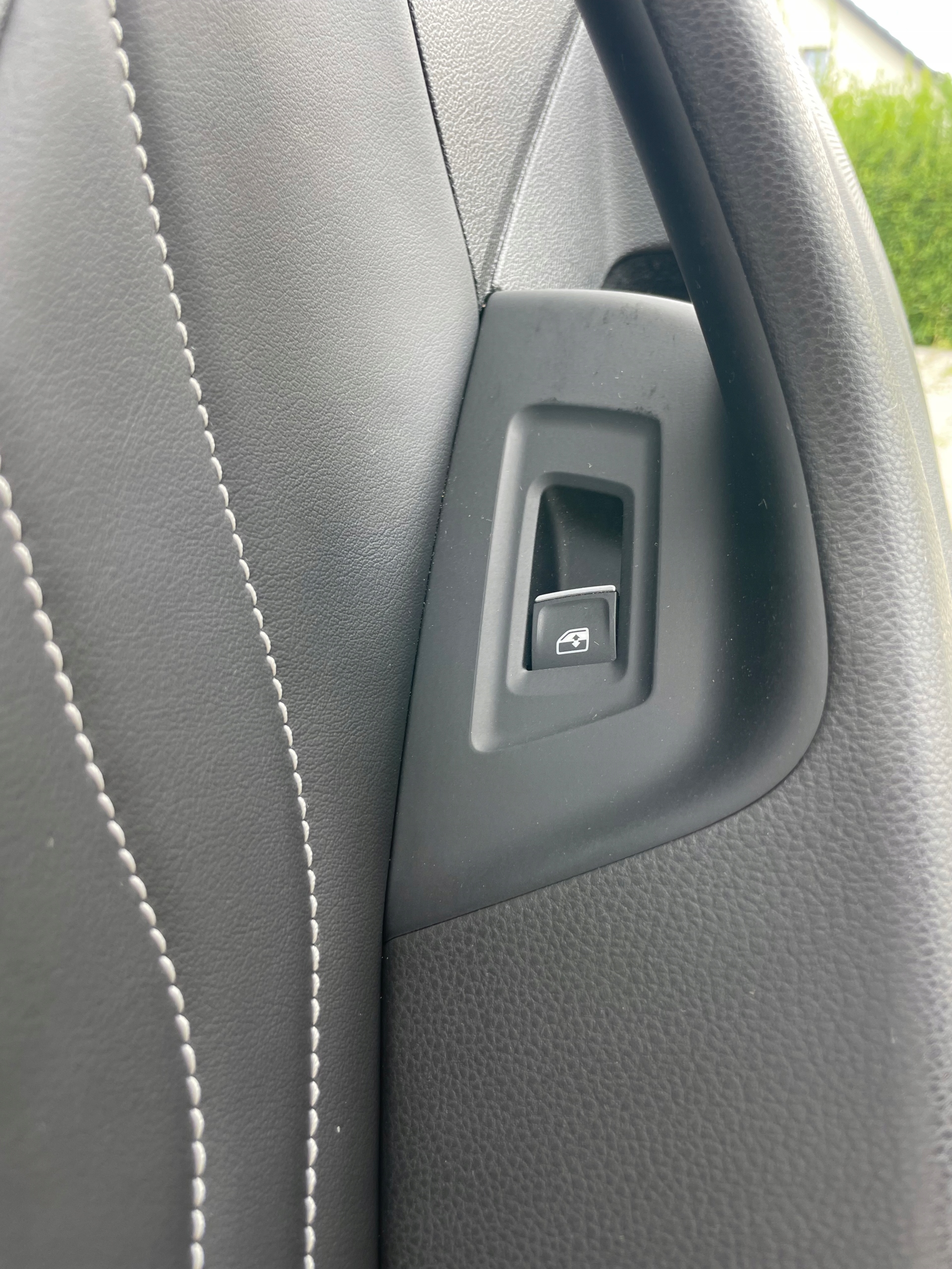 side PASSAT B8 KOMBI leather as new BIALA NIC KOMPLET