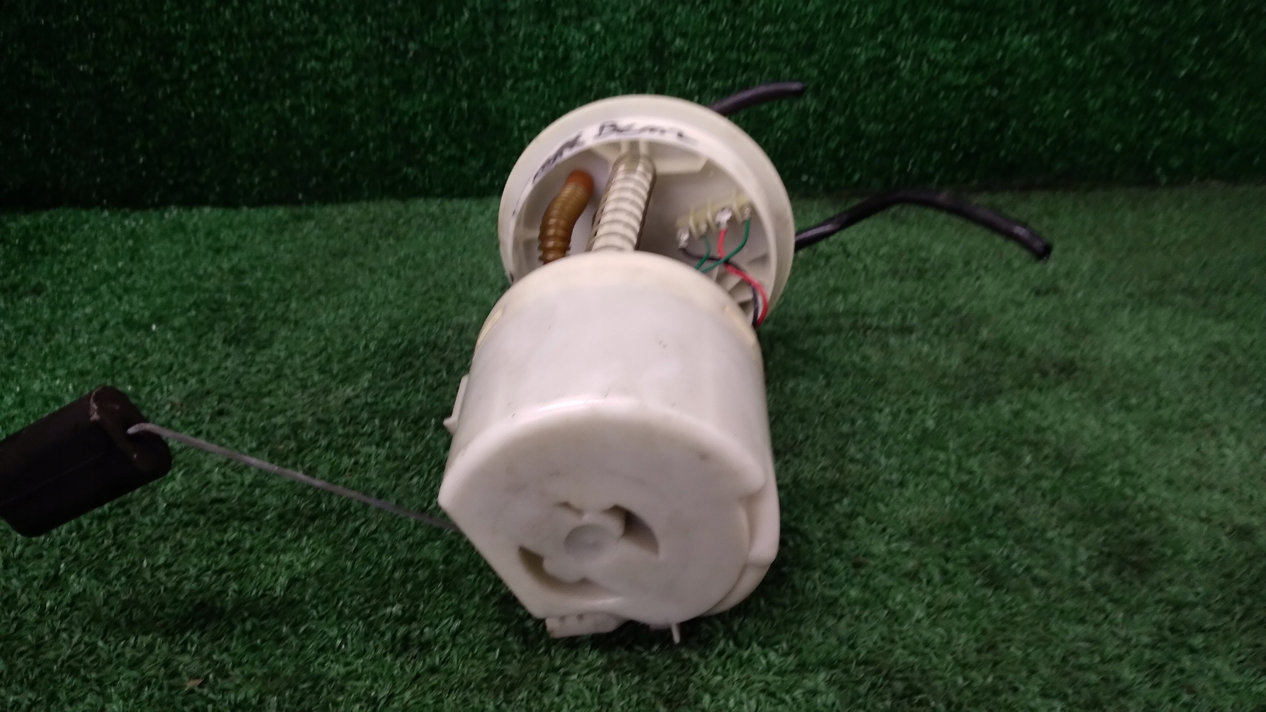feed pump FORD FIESTA MK 6