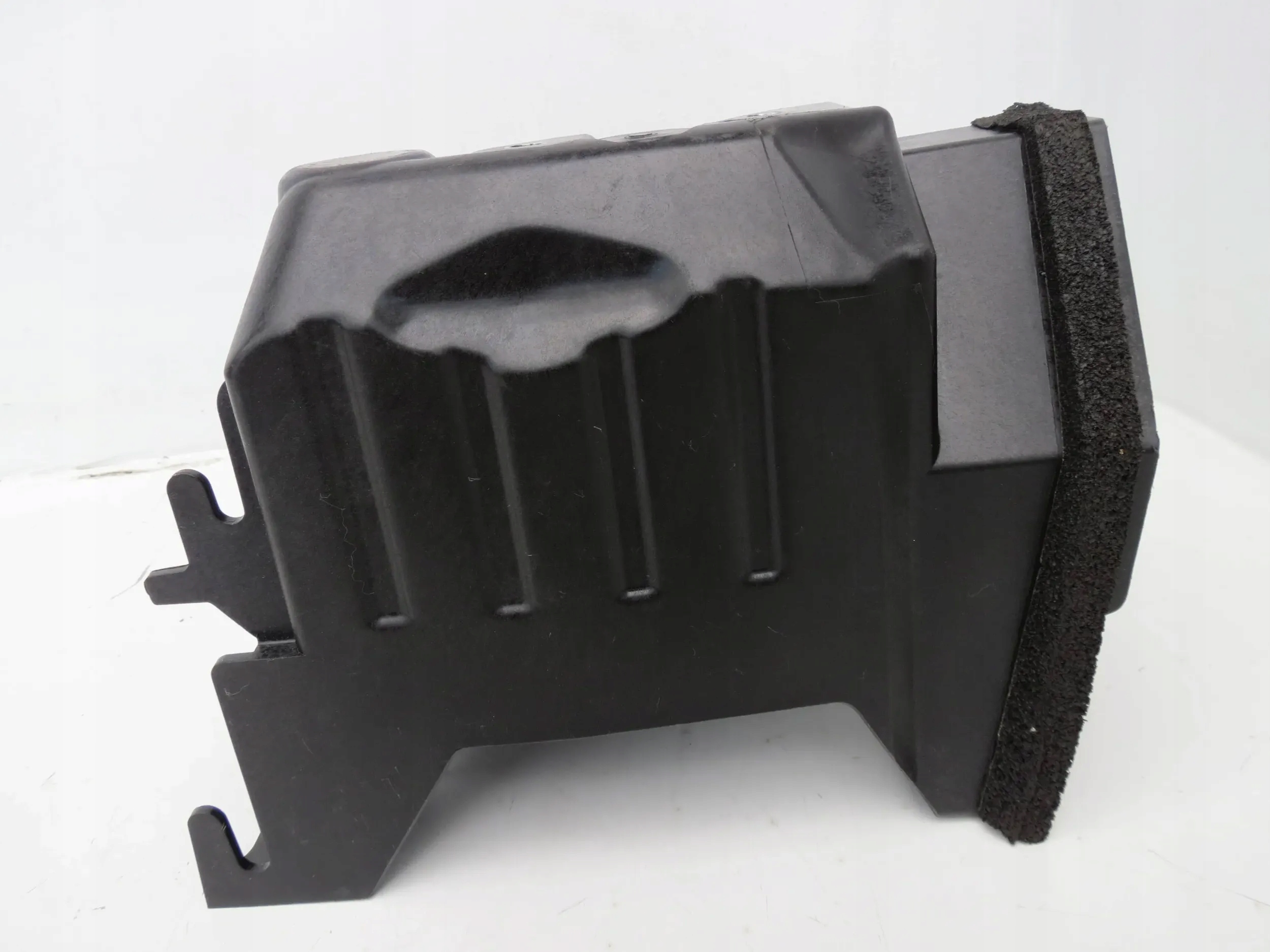 Blende Abdeckung Gehäuse AKUMULATORA VOLVO XC60 II 31479621