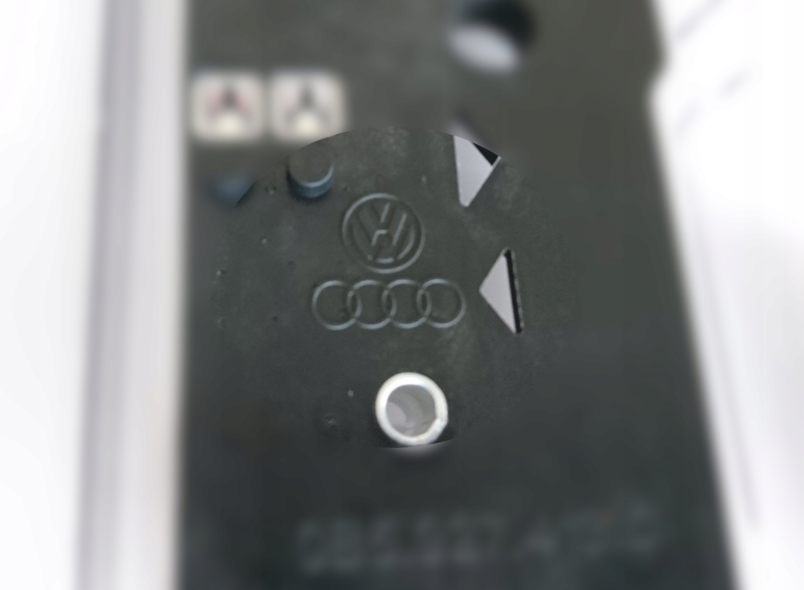 ZESTAW NAPRAWCZY MECHATRONIKI STRONIC 0B5398048D Producent części Audi OE