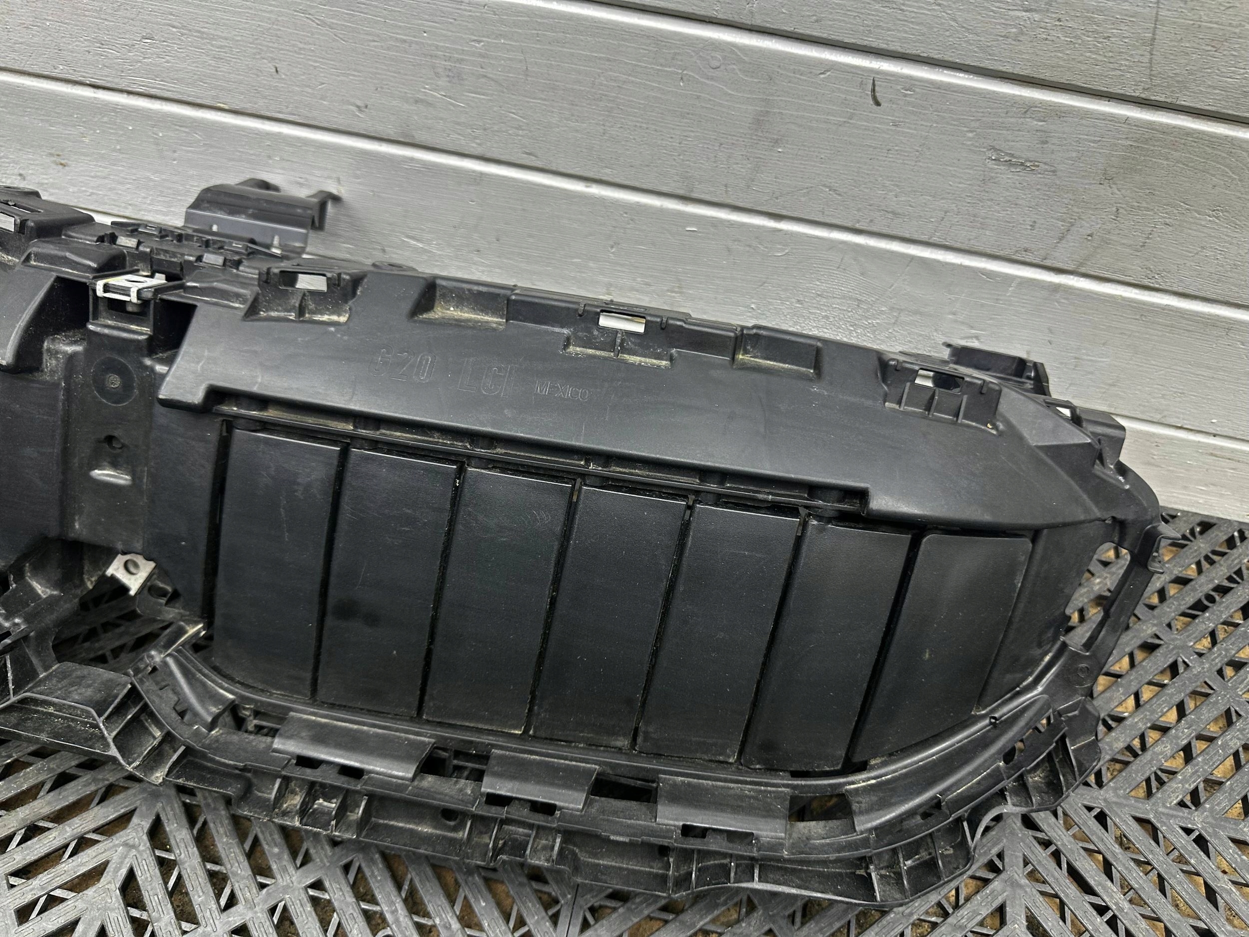 drain air front BMW 3 G20 G21 LCI 5A2DB49