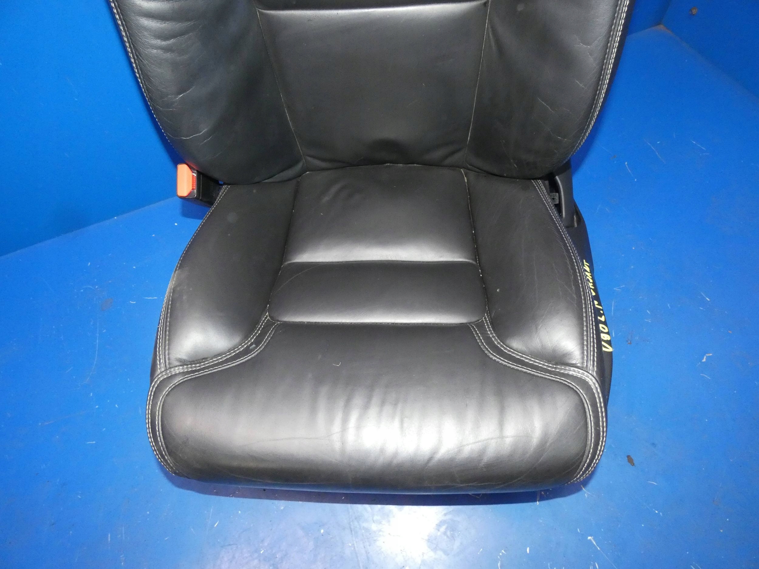 VOLVO V90 II S90 II seat driver´s left front leather GRZANY