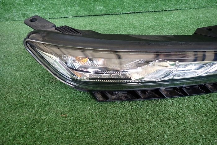 HYUNDAI KONA LED 17- reflektor right light right