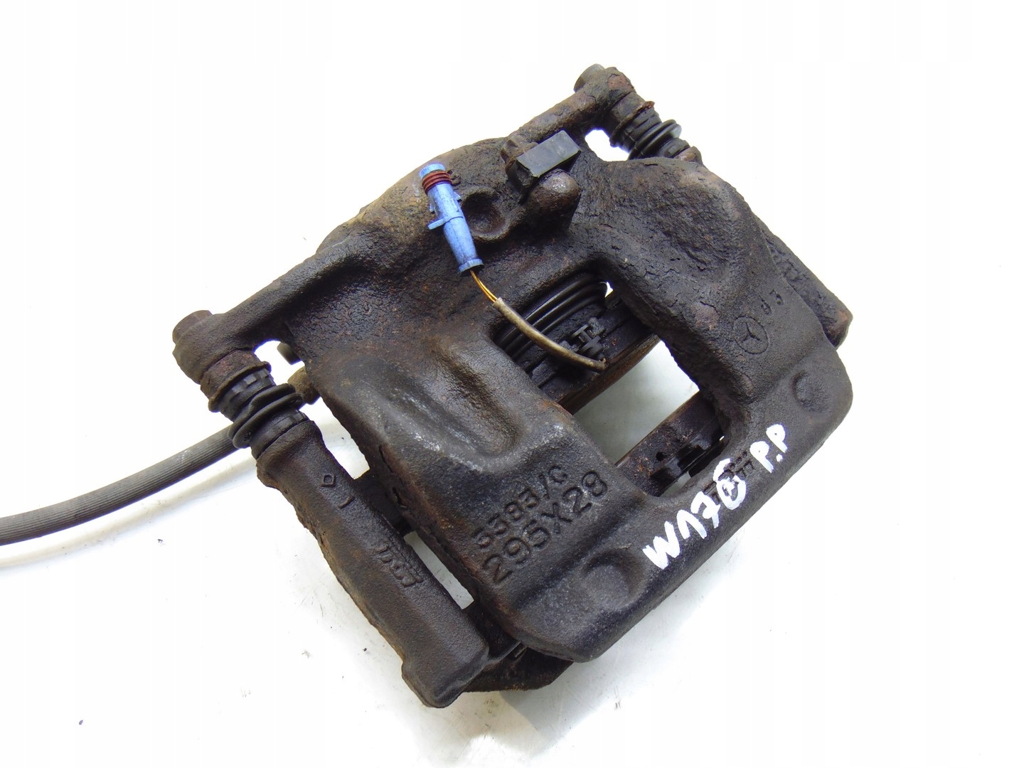 caliper right front front MERCEDES W176 1.6 CGI