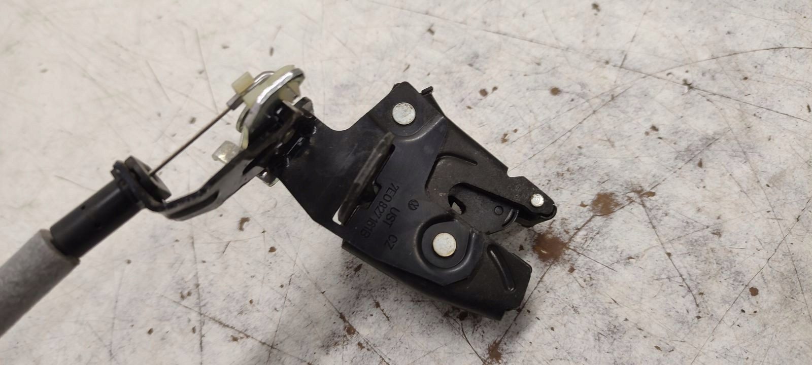 lock handle rear part rear left VW Crafter II 7C0