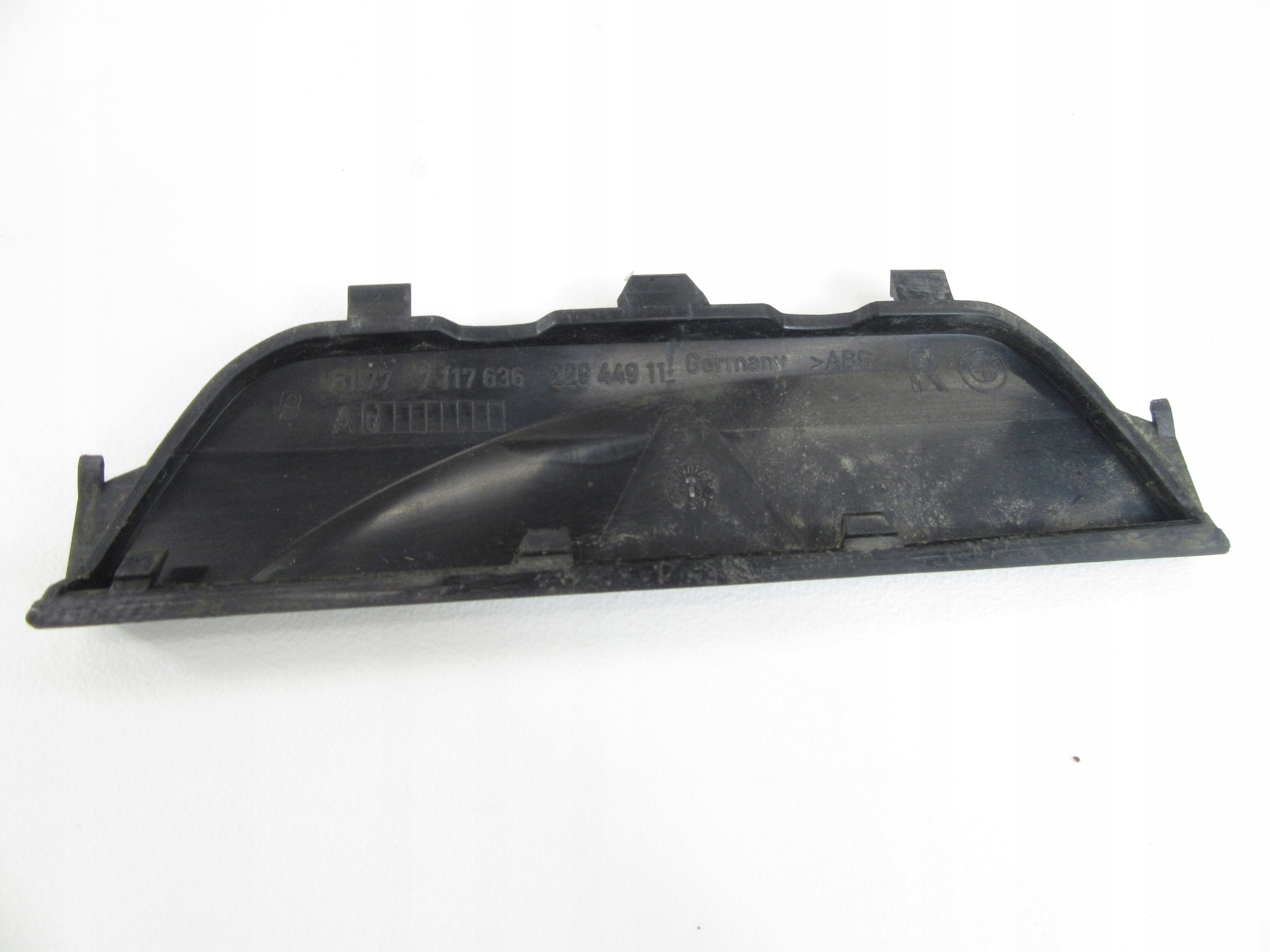 cover moulding cap of the threshold right rear part BMW e87