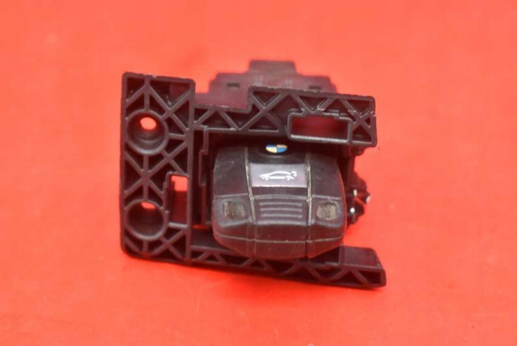 ignition key button 6954719 BMW E90 E91 2.0 D 143 KM LIFT 08-13
