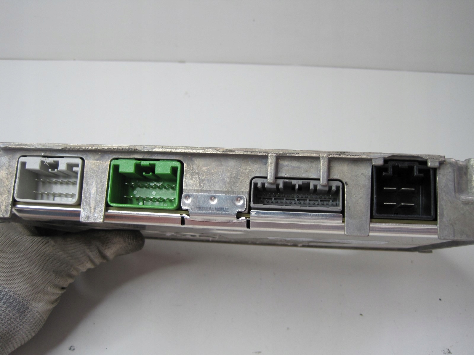 Moduł wzmacniacz radia Range Rover Velar L560 R8A2-19C164-CA Kod producenta R8A2-19C164-CA