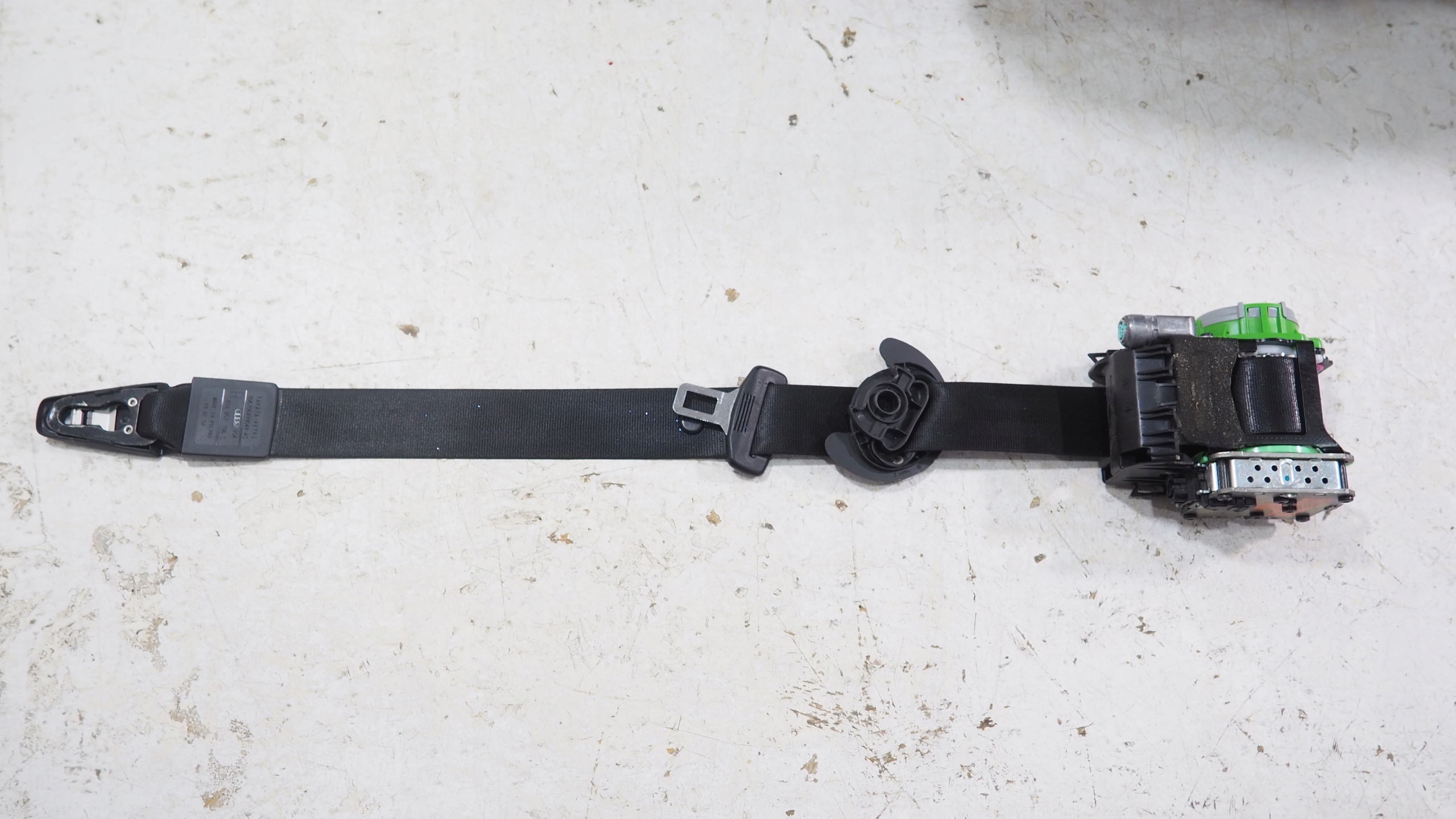 Audi A5 8T console dashboard instrument panel original 8T1857069