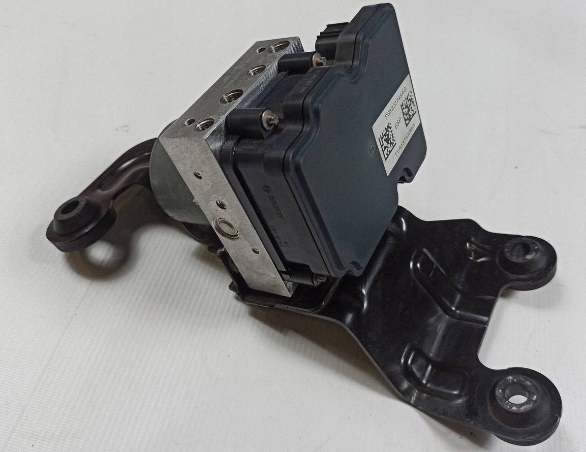 pumpe bedienteil modul ABS Chrysler Pacifica 2016 +