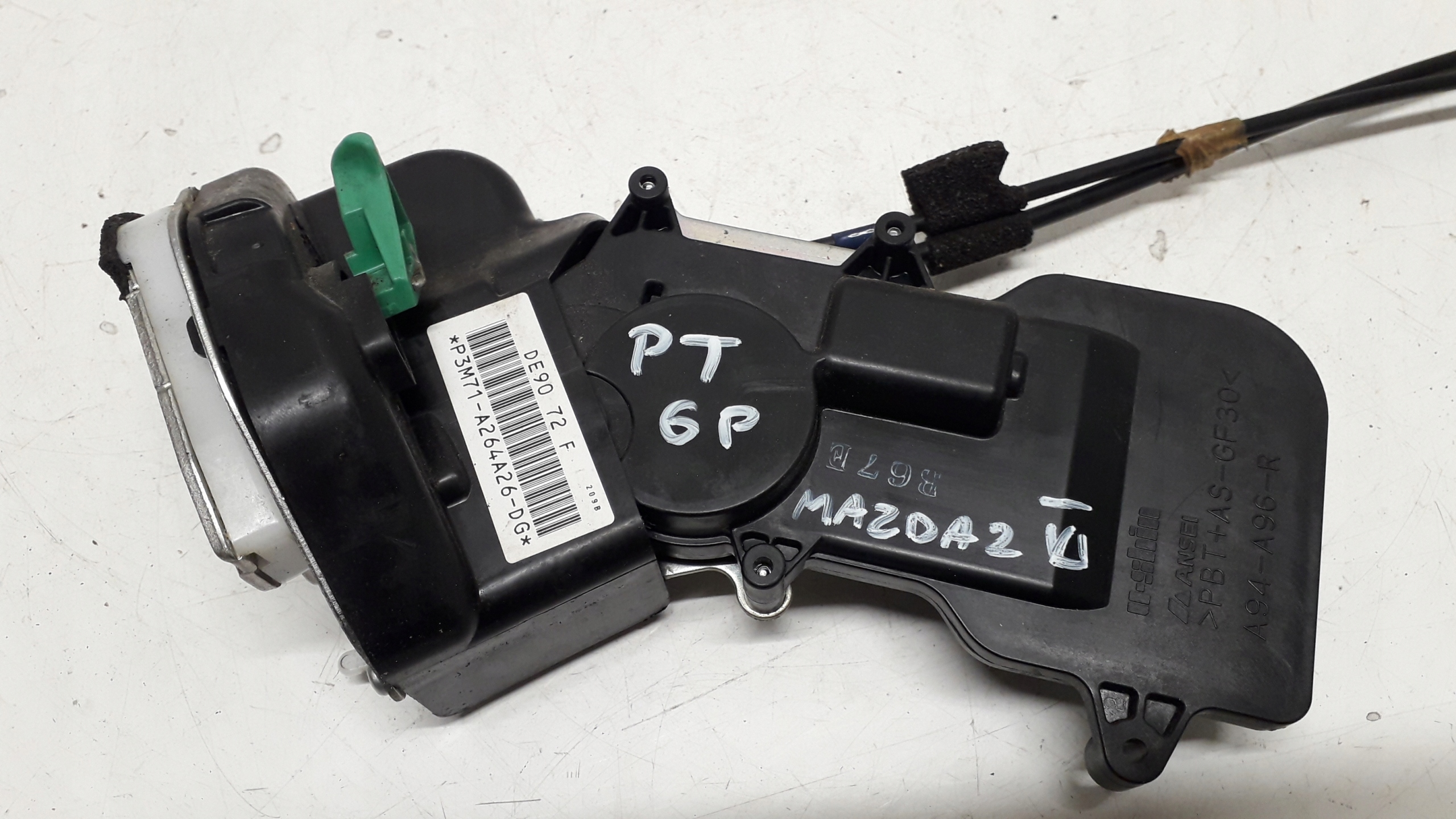 MAZDA 2 II 02-07 ZAMEK PRAWY TYLNY