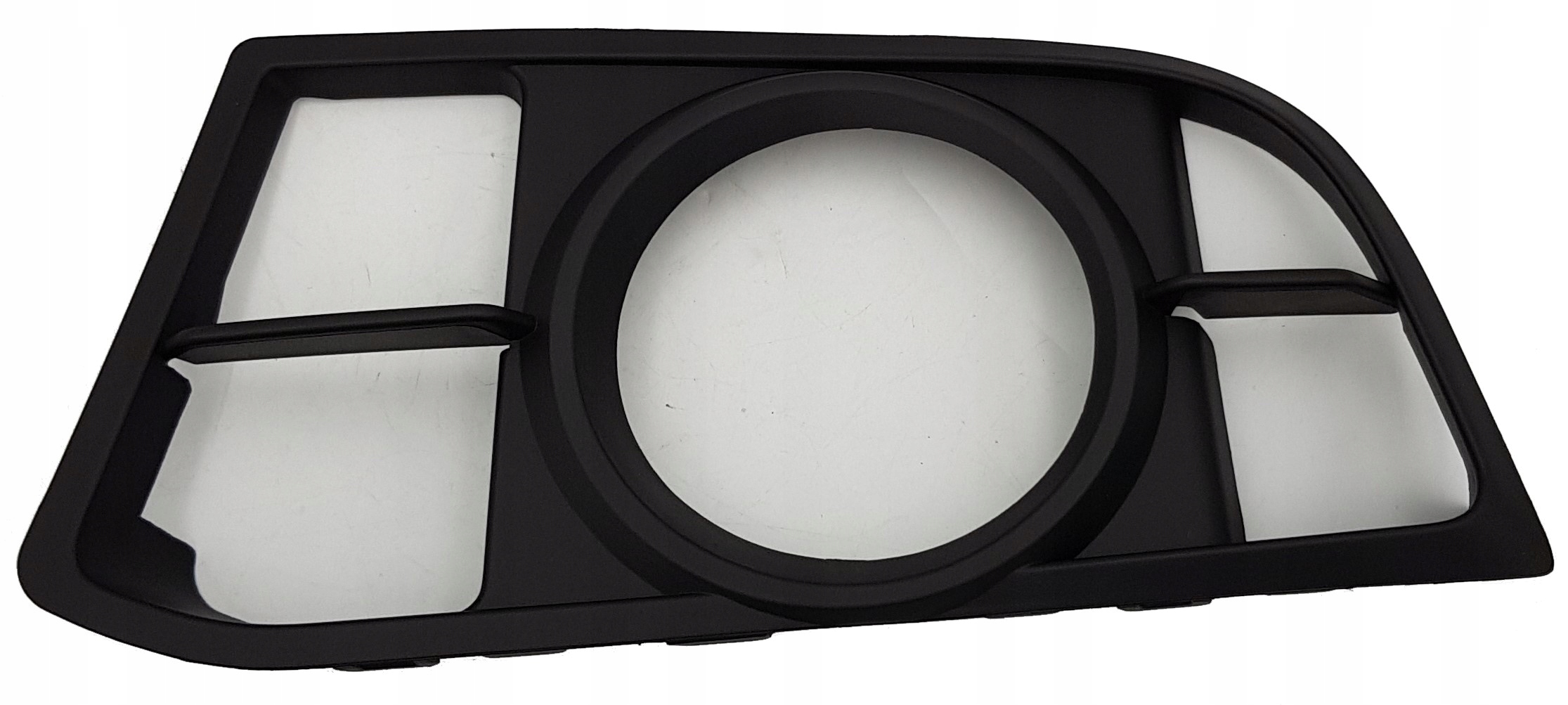 BMW 5 F10 LIFT M-pakiet KRATKA W ZDERZAK