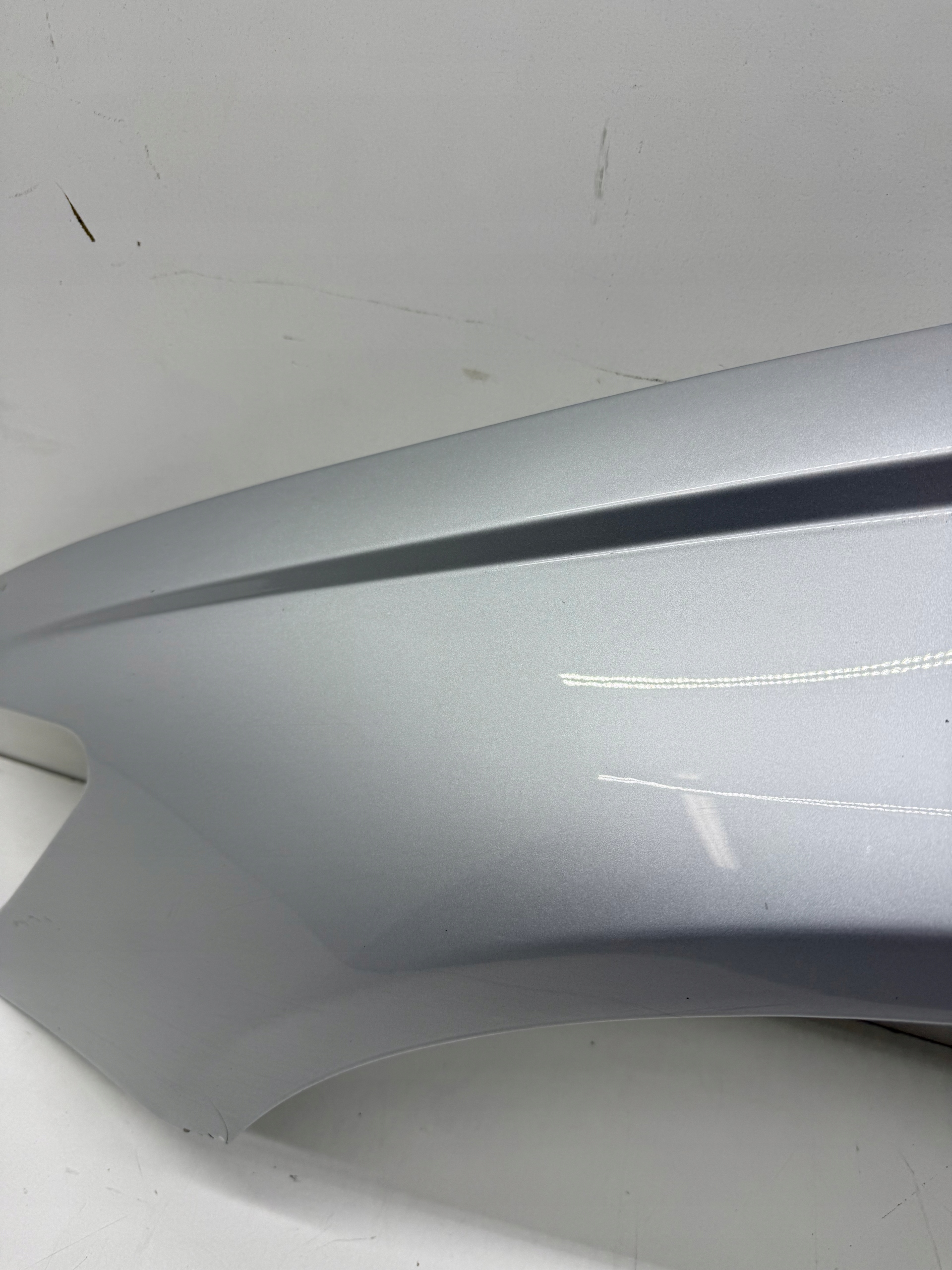AUDI A6 S6 C7 fender left front colour LX7W SREBRNY original