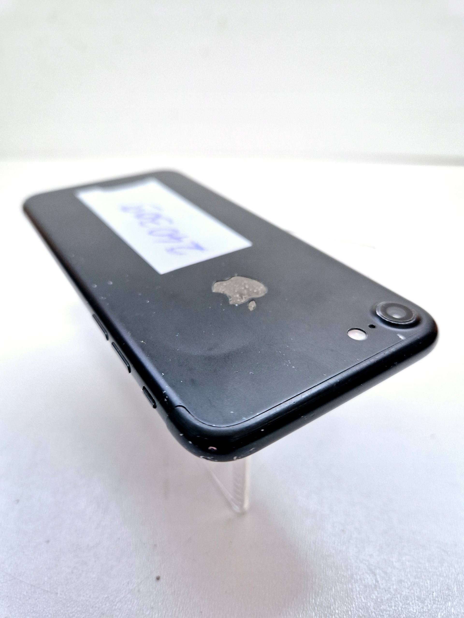 Smartfon Apple iPhone 8 2 GB / 64 GB 4G (LTE) czarny • Cena