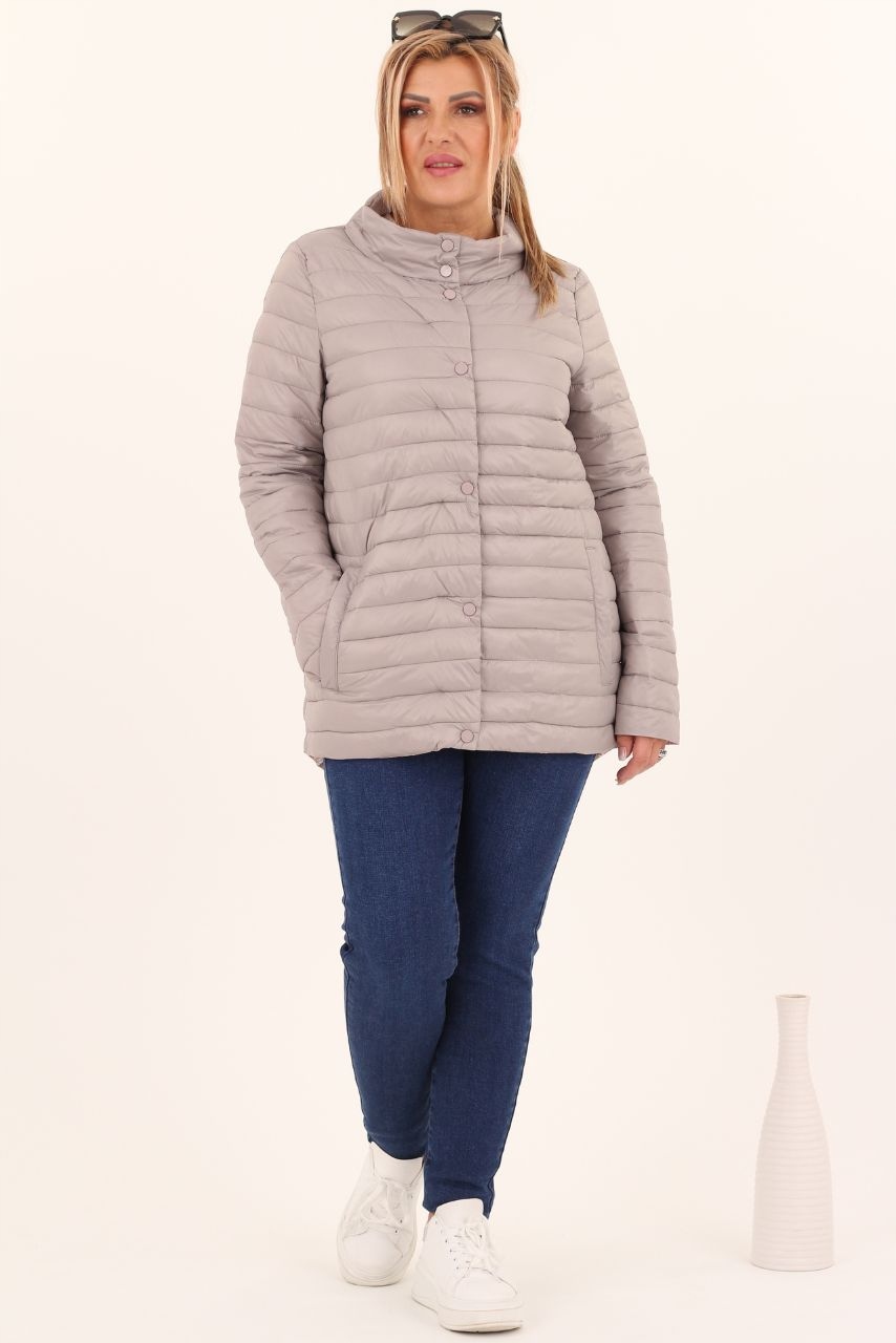 KURTKA CIENKA PRZEJŚCIOWA DUŻE ROZMIARY PIKOWANA LEKKA ZE STÓJKĄ LEKKA Marka FEMIMODA