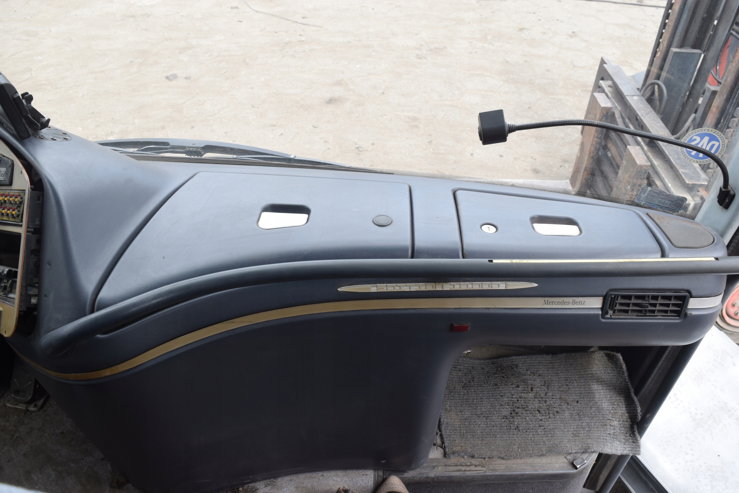 ХОЛОДИЛЬНИК АВТОБУС АВТОФУРГОН MERCEDES TOURISMO