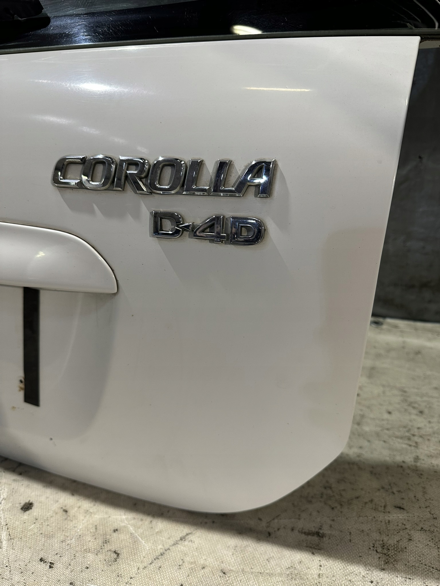 trunk door boot TOYOTA COROLLA HB 2002R