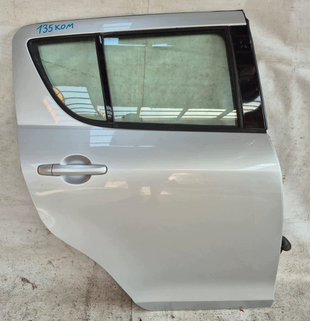 SUZUKI SWIFT MK7 10- Tür rechts heck hinten