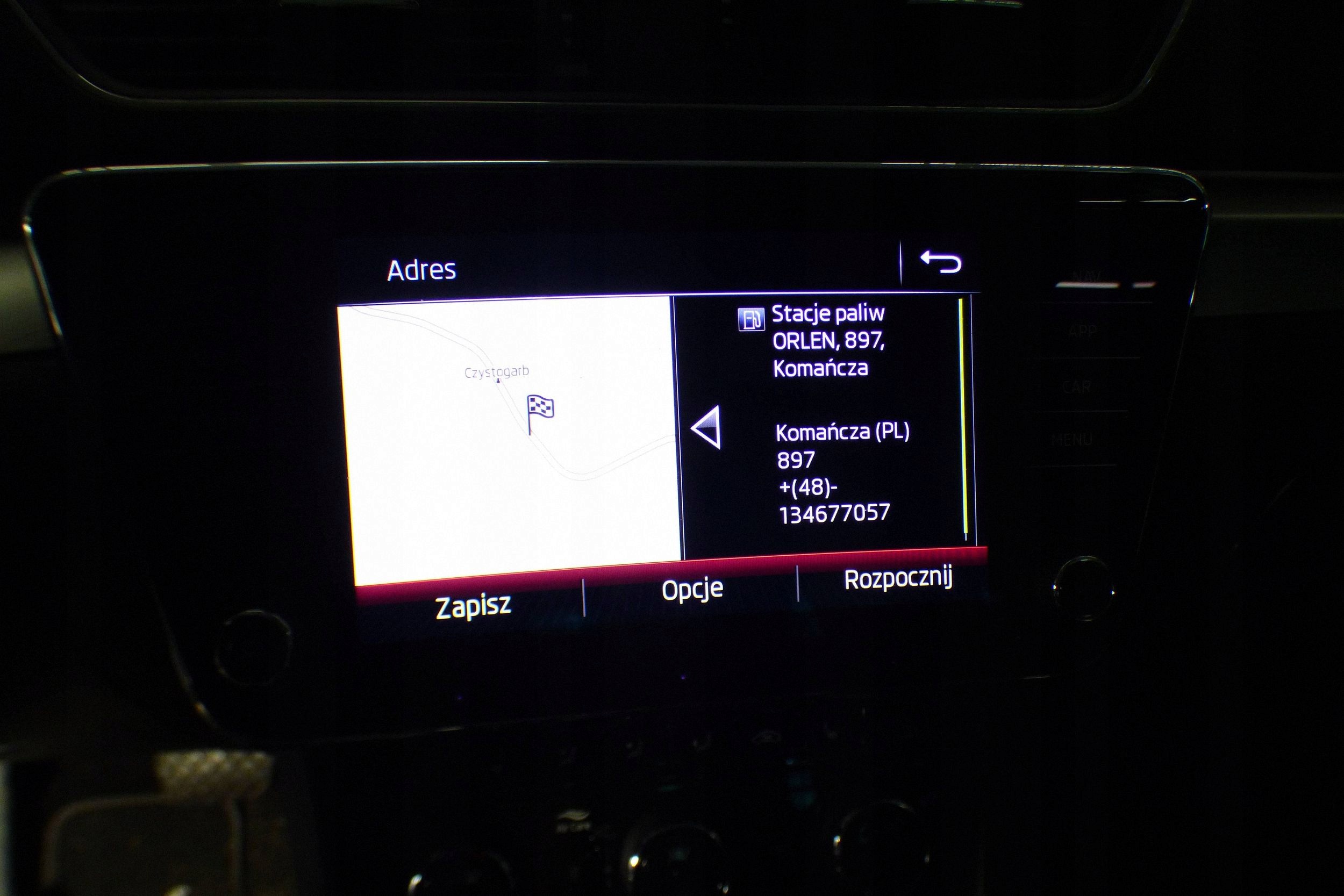 Skoda Superb III radio Display navi 3V0919605D st.BDB