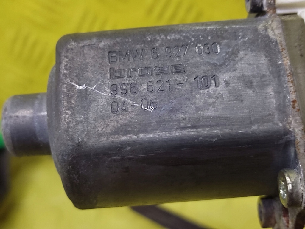 BMW 1 E87 window regulator right front