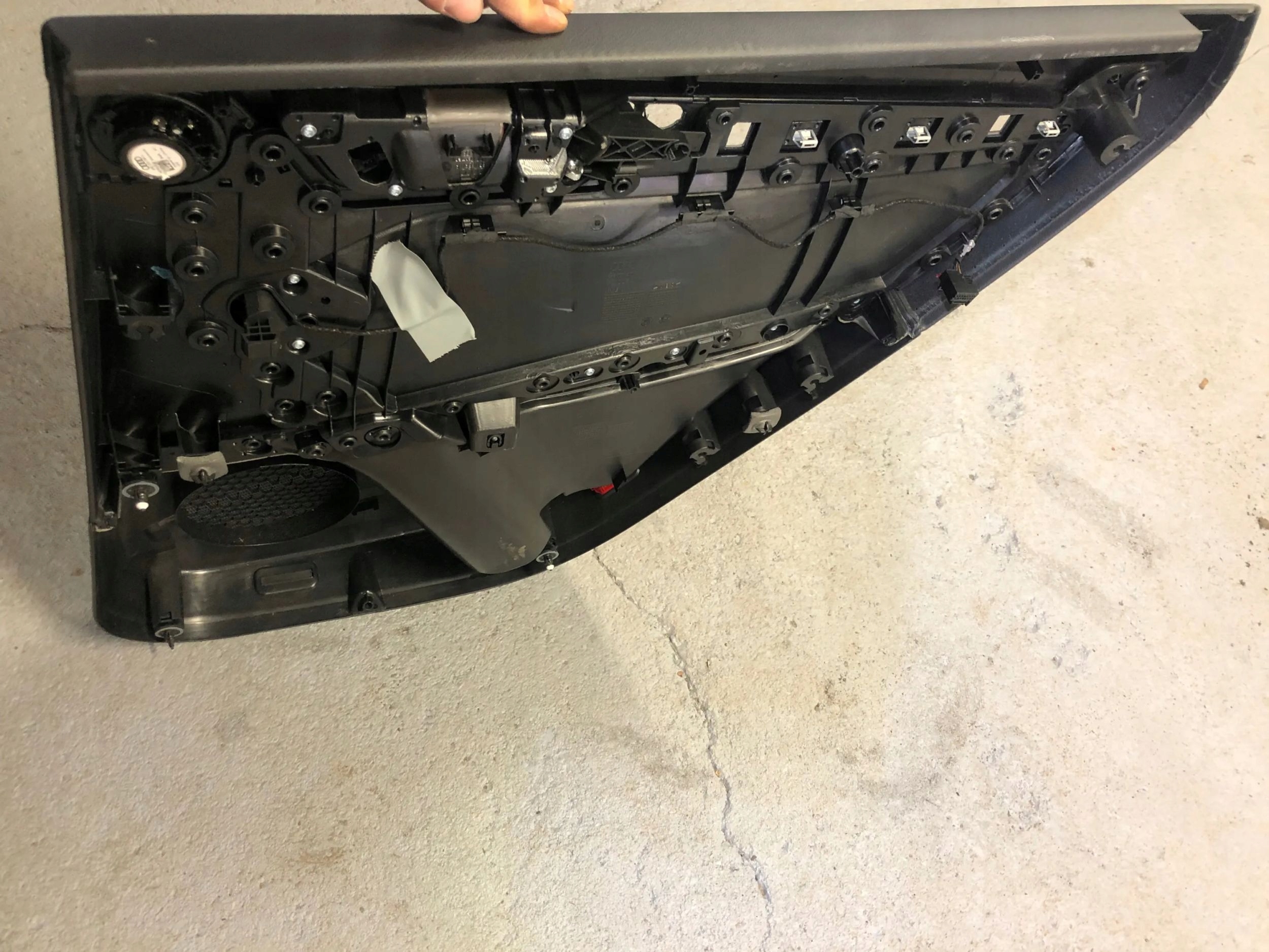 AUDI Q5 8R side upholstery left rear part 0307