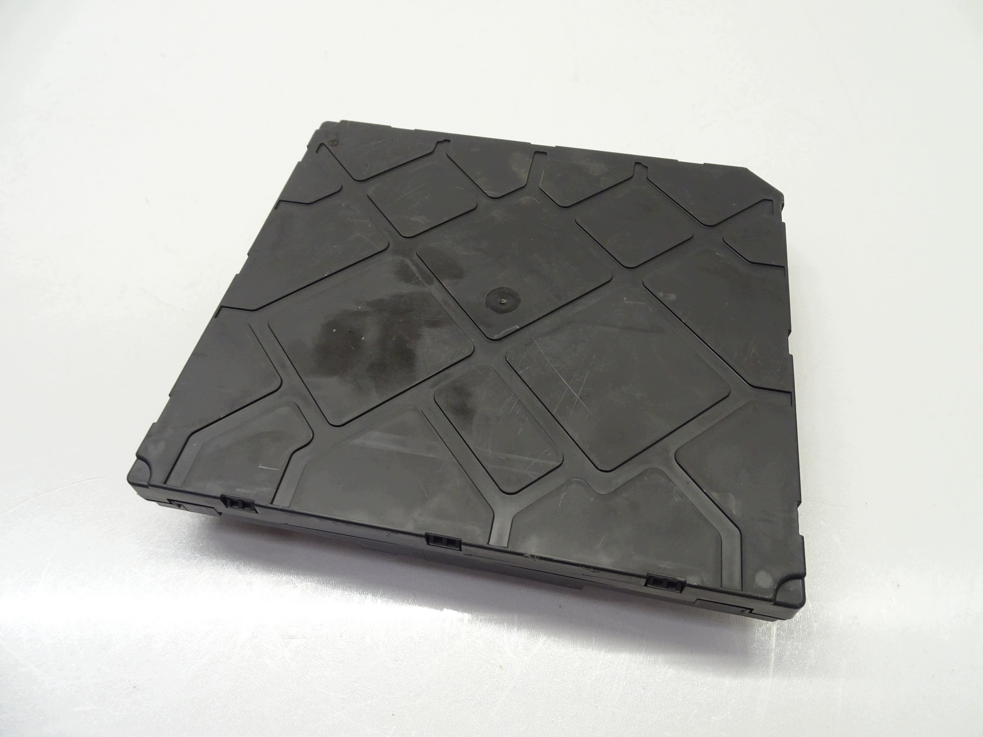 unité commande confort BCM VW SKODA AUDI 5Q0937084DG