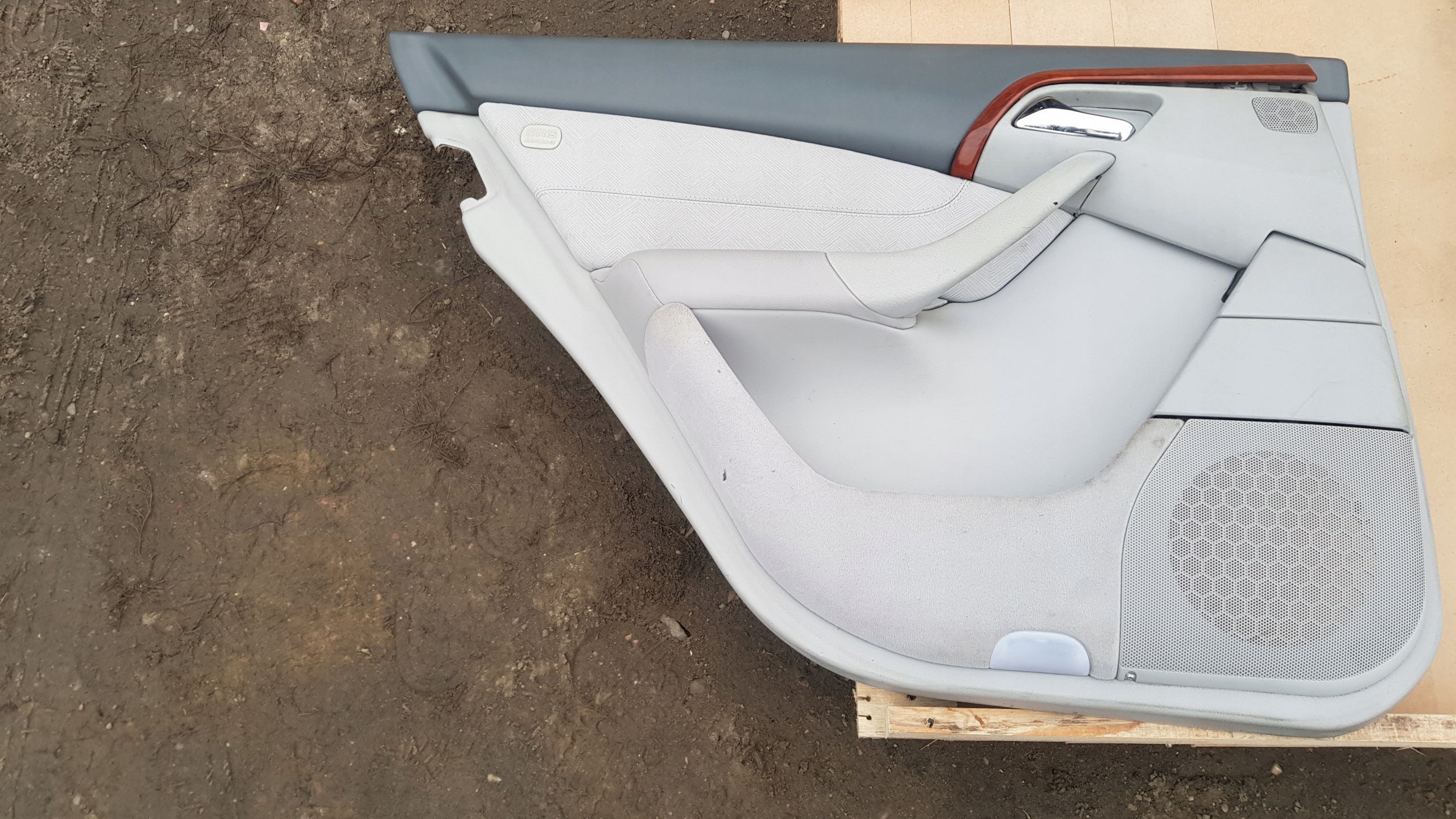 MERCEDES W220 upholstery left right rear part side