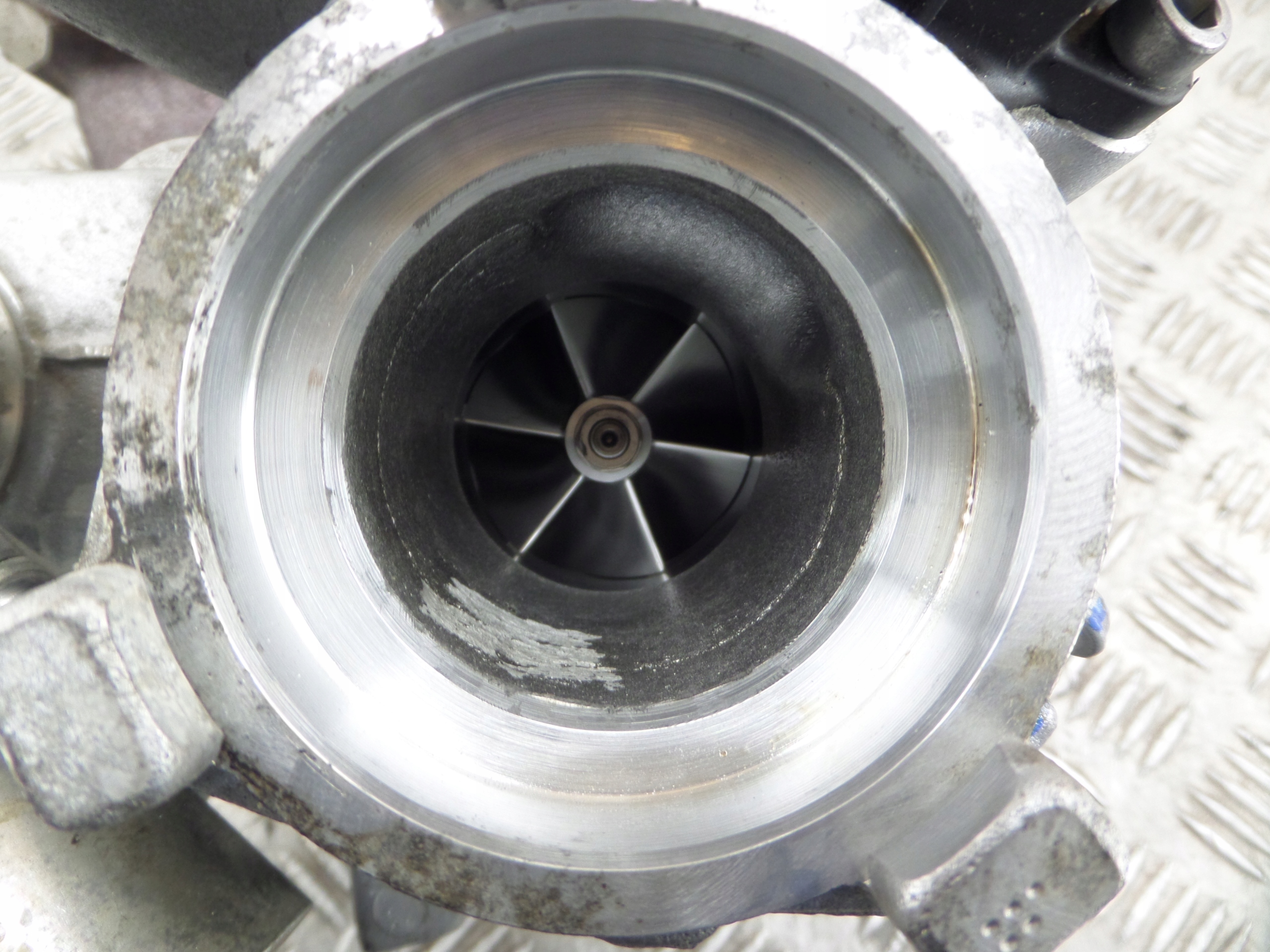 AUDI VW turbo 06K145874L 2.0 TSI