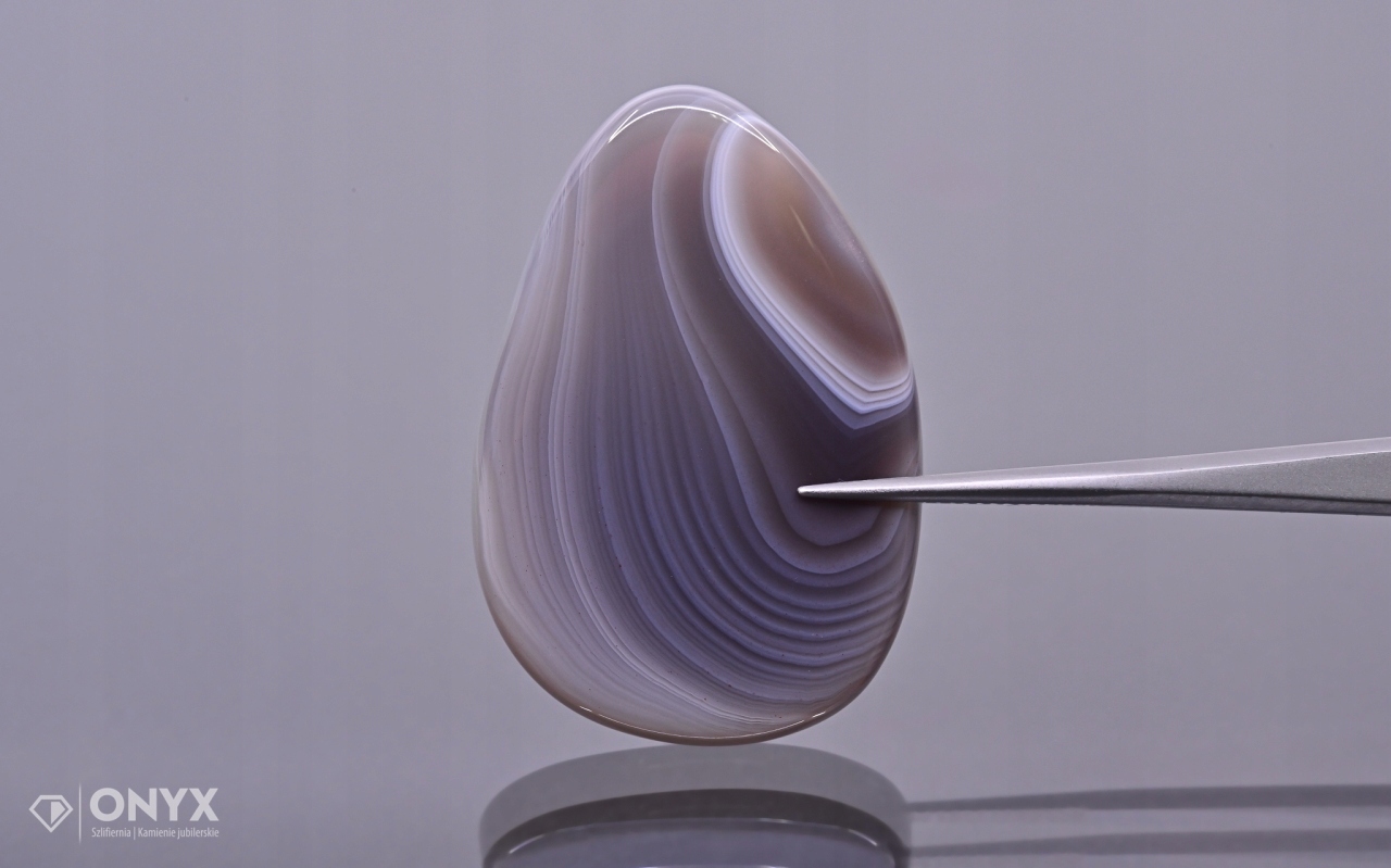 Agat Botswana konvexní nepravidelná destička 40,5x28 mm