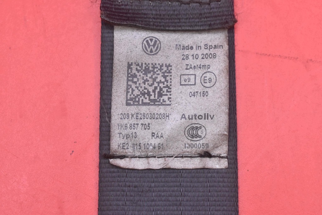 Gurten Sicherheits links vorne Spanner EU 1K8857705 VW SCIROCCO 3 III 08-14
