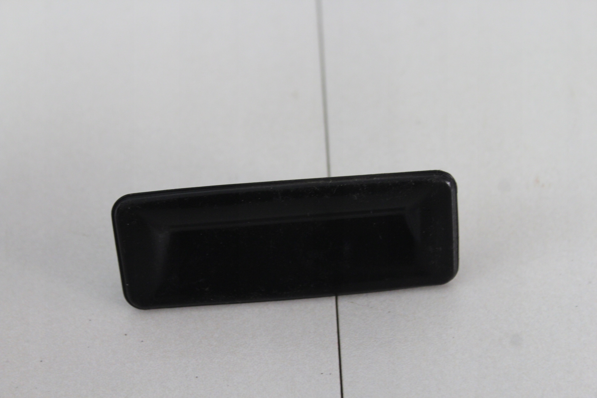 KLAMKA KLAPY TYŁ SKODA OCTAVIA II HB FL 08-13R