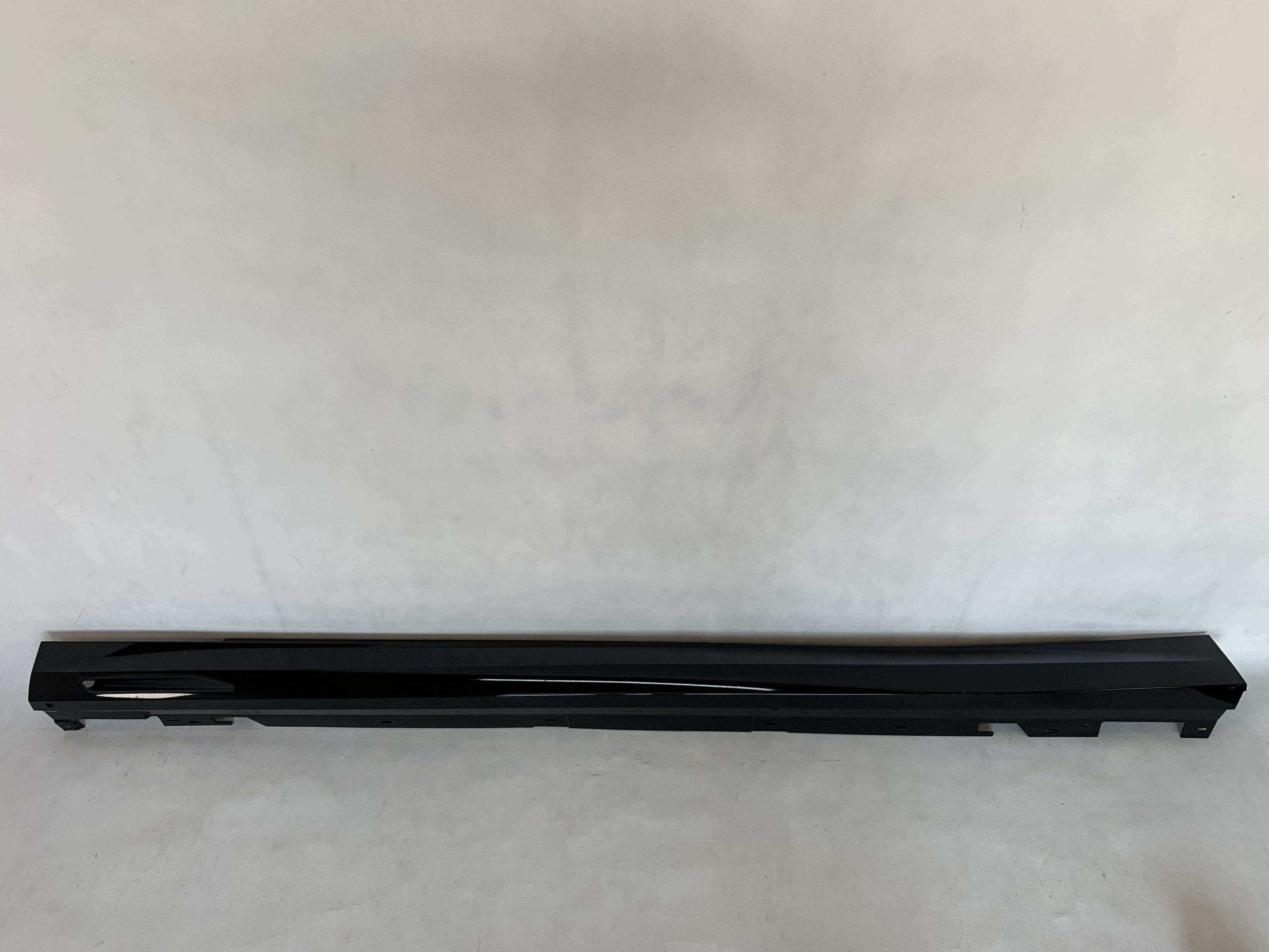 threshold moulding threshold left BMW 5 V G60 G61 m-packet 51778084759 05.26