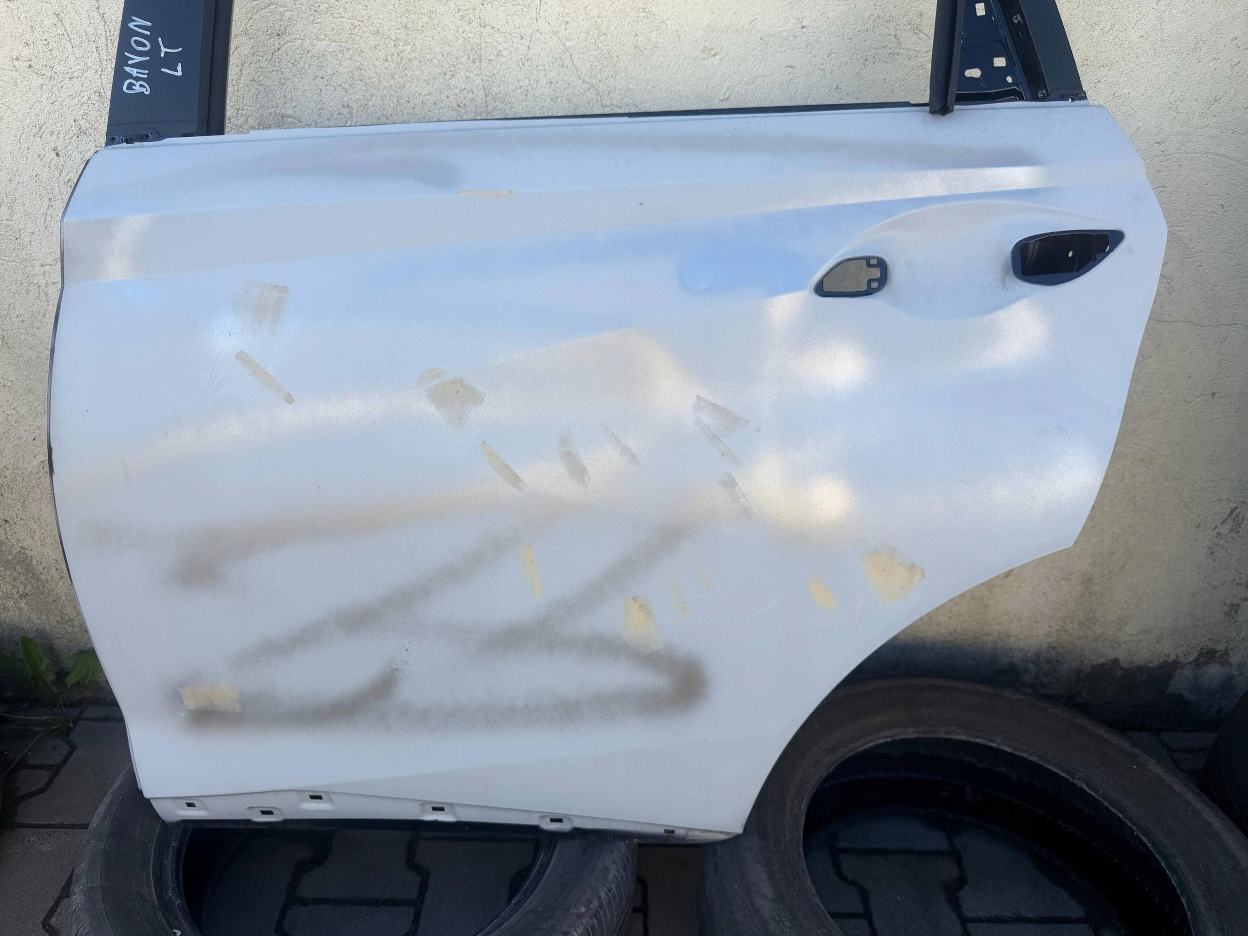 HYUNDAI BAYON door left rear part rear. left 2021