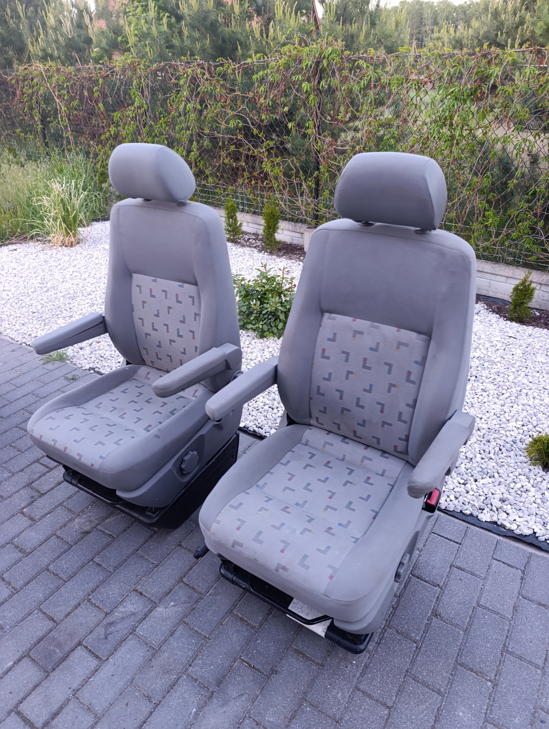 VW T5 T6 KOMPLET Sitze PRZEDNICH Sitz PASAZER KIEROWCA Sitze vorne L