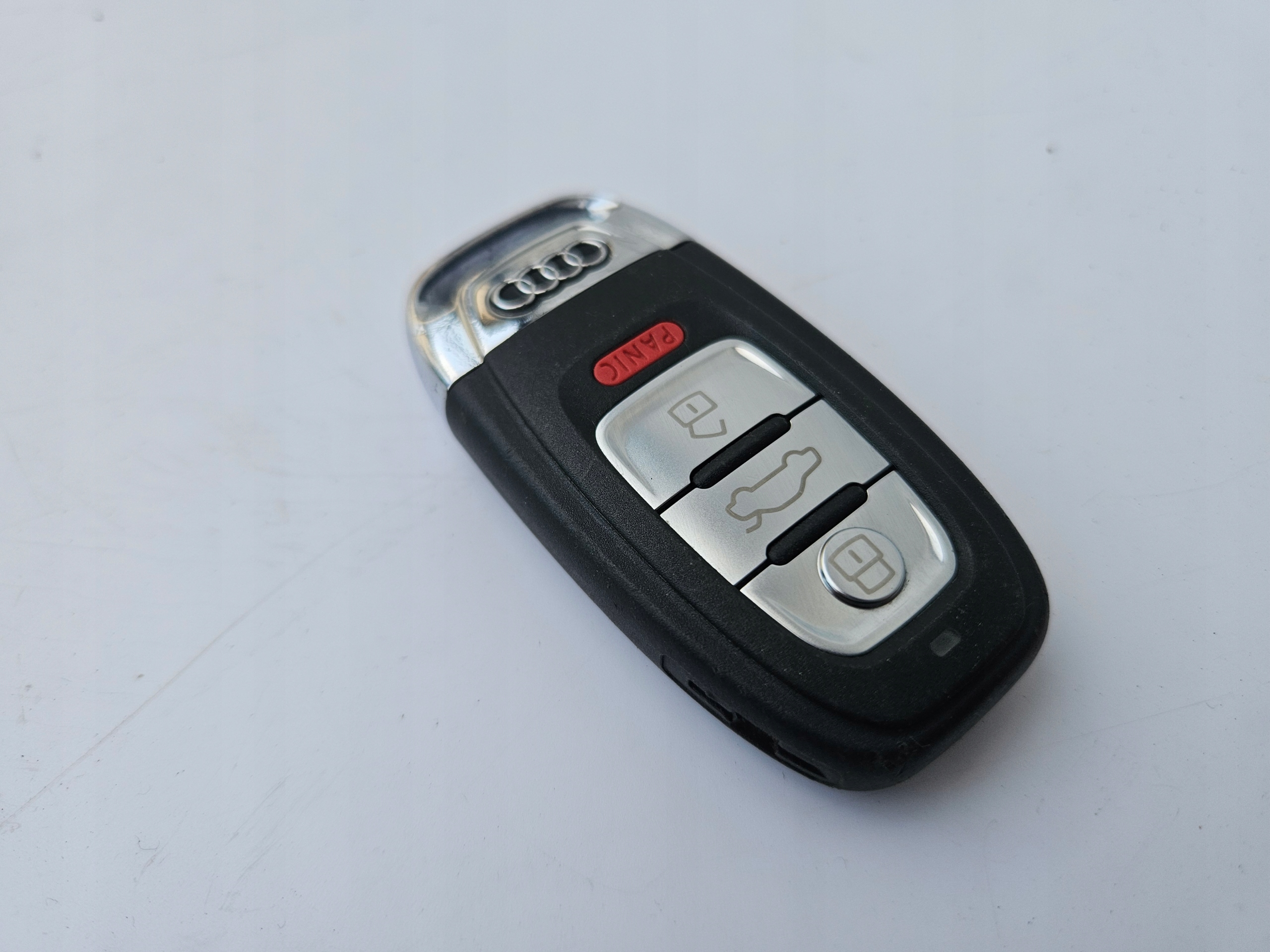 key PILOT AUDI A7 S7 4G C7 4G0959754G USA PANIC