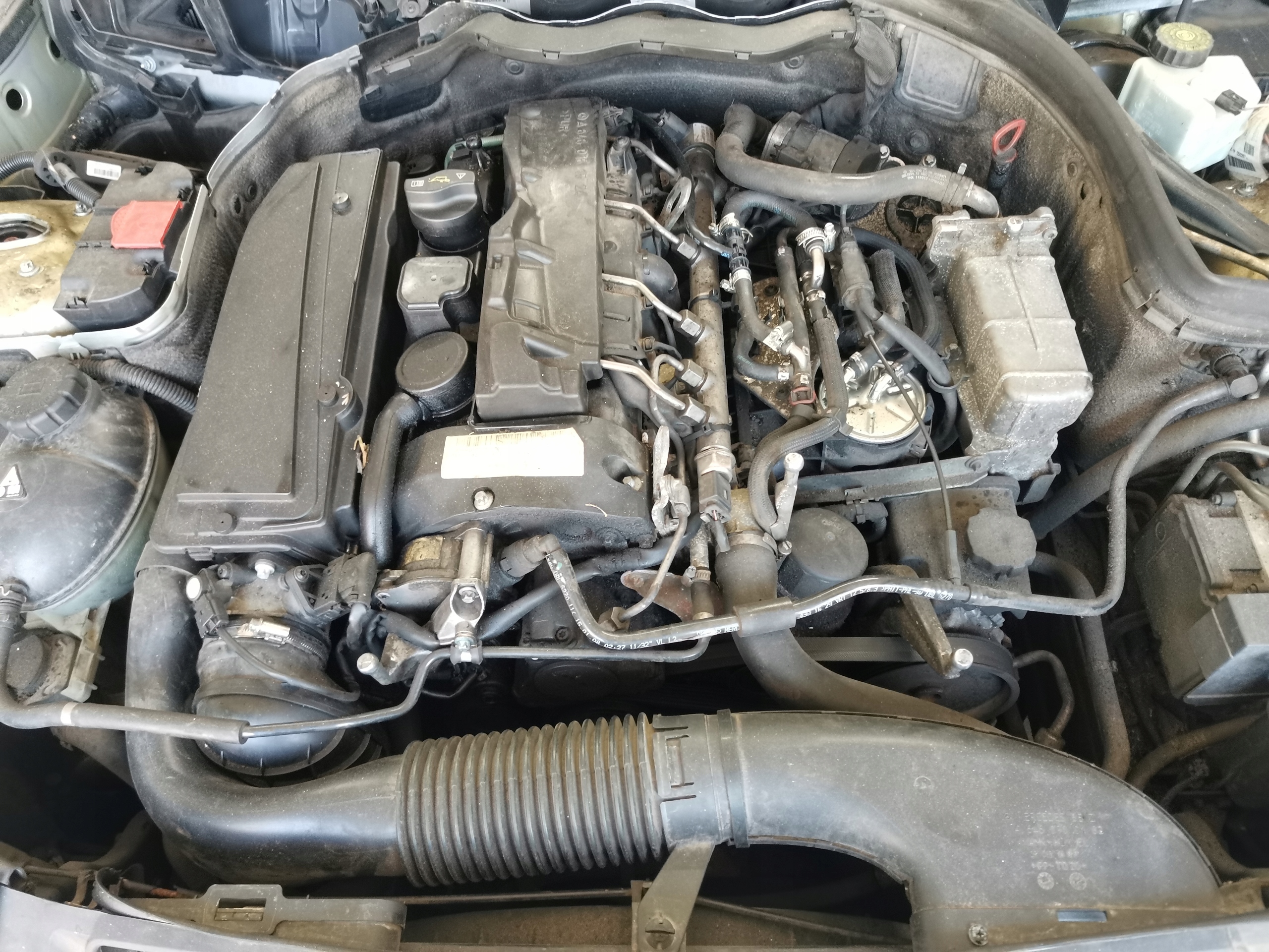 SILNIK MERCEDES W204 W211 2.2 CDI OM646 646811 646.811