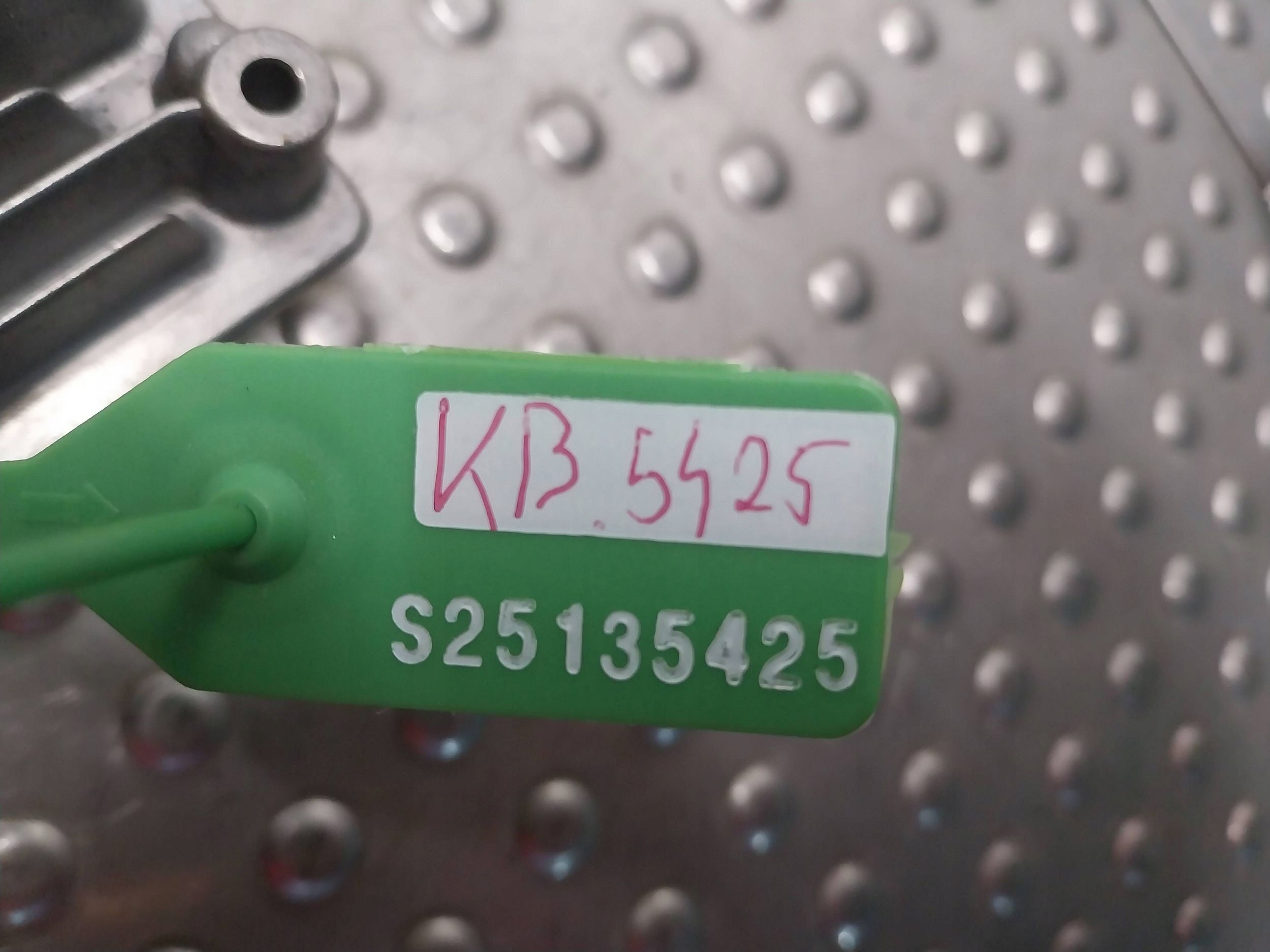 Unité de contrôle Ordinateur Moteur 7811700 BMW E91 E90 E60 E84 E87 E92 E93 2.0D
