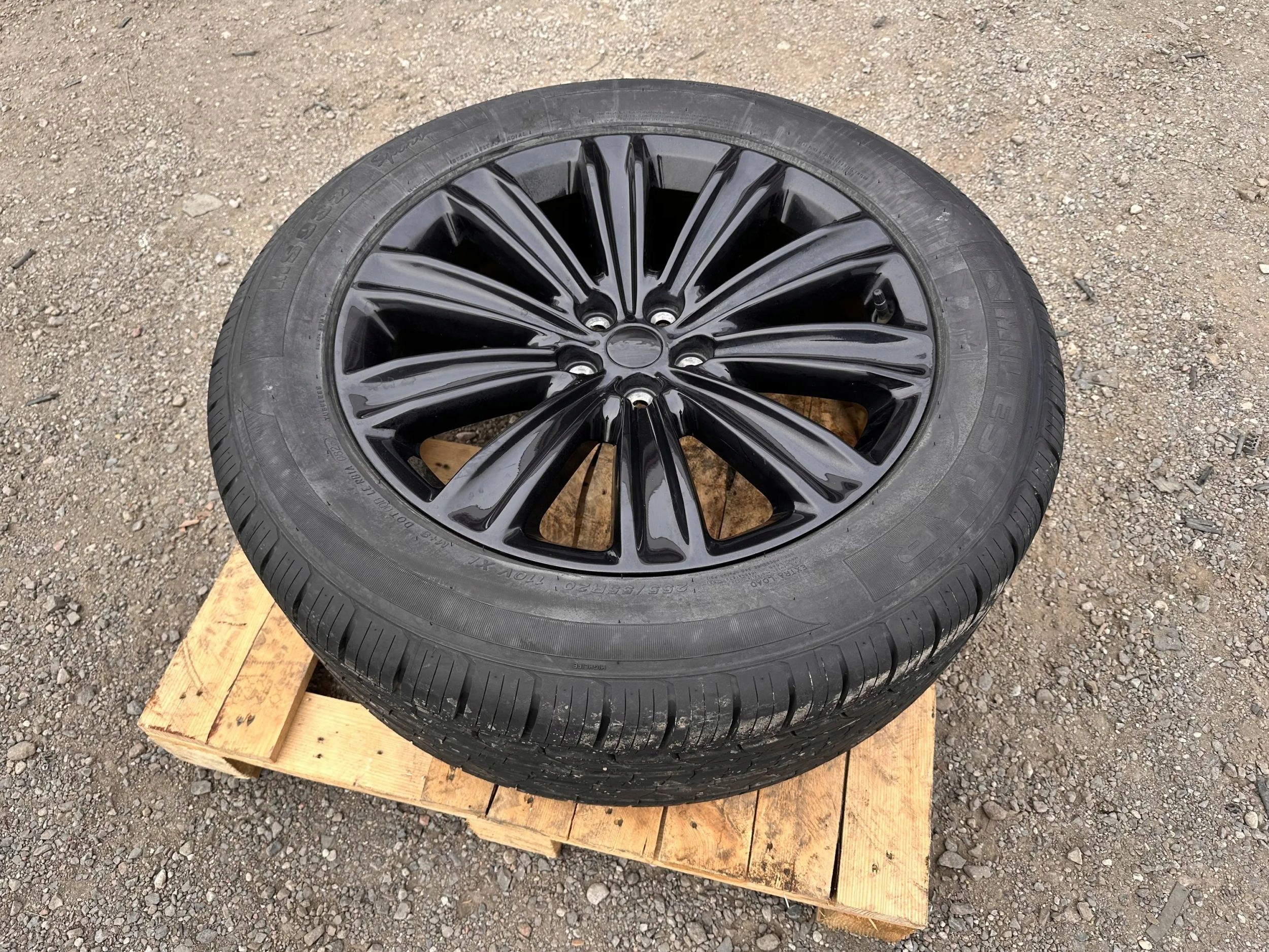 kolo kola disk disk 20" 255/55/20 20x8jx37.5 Ford Explorer 2020+