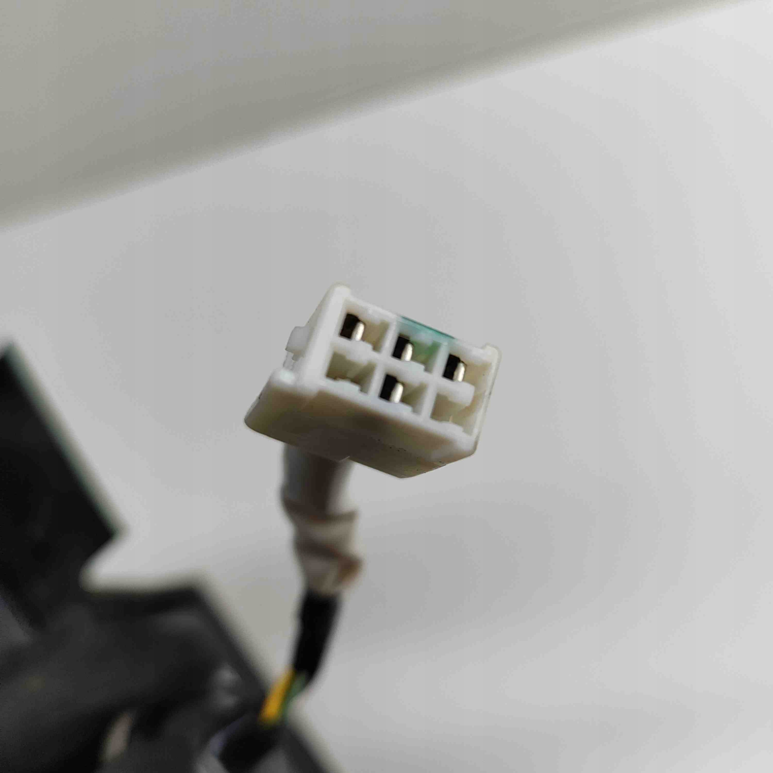 lexus CT 200H 2011 левый фонарь