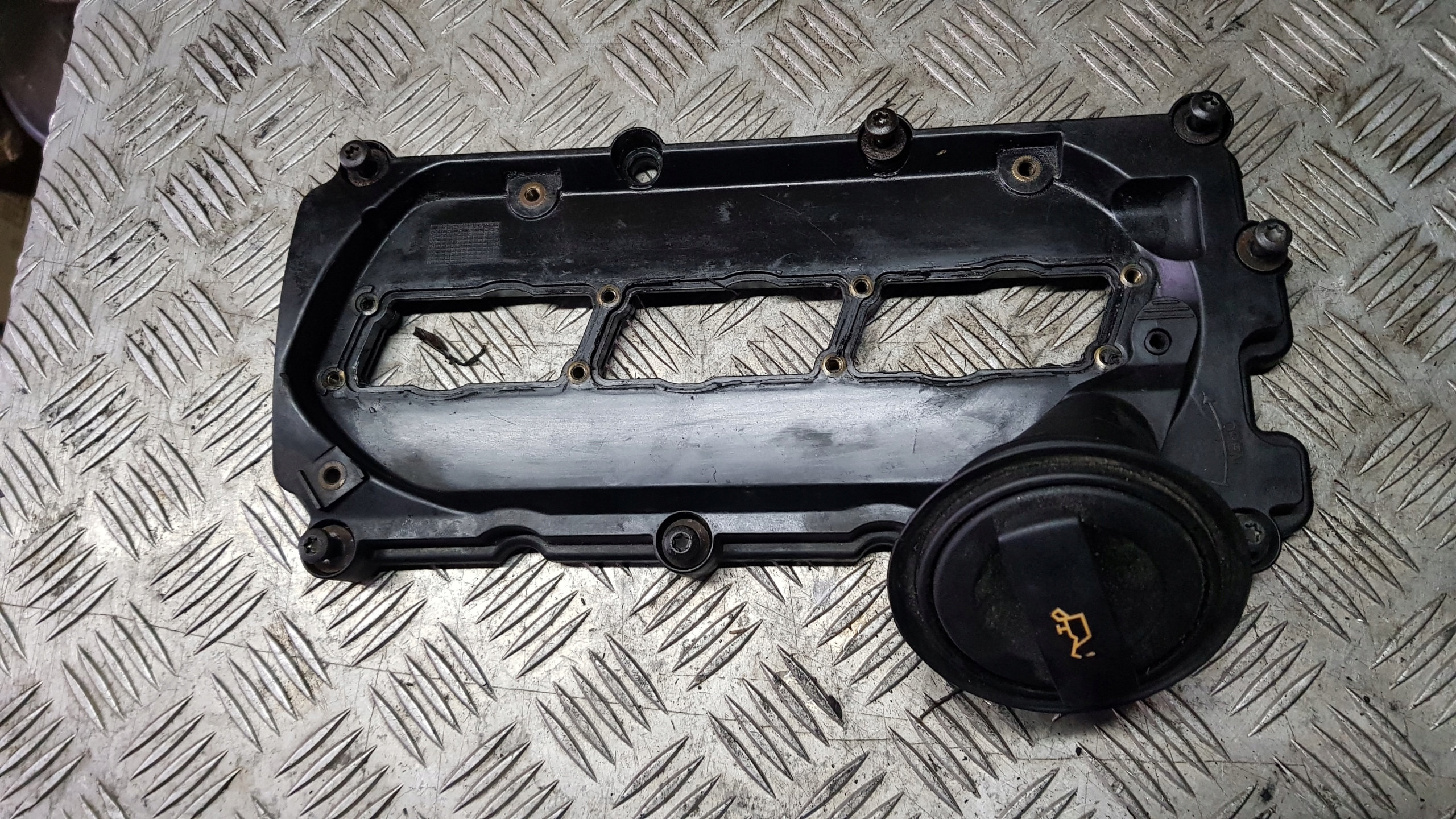 AUDI A8 D3 3.0 TDI COPERCHIO PUNTERIE
